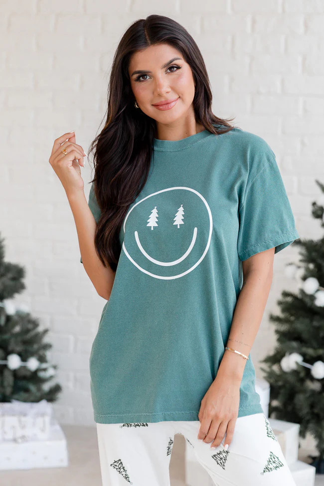 Smiley Face Christmas Tree Dark Green Graphic Tee | Pink Lily
