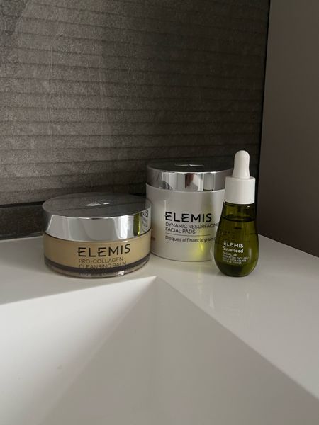 Elemis skincare essentials, cleansing balm , superfood facial oil 

#LTKbeauty #LTKGiftGuide