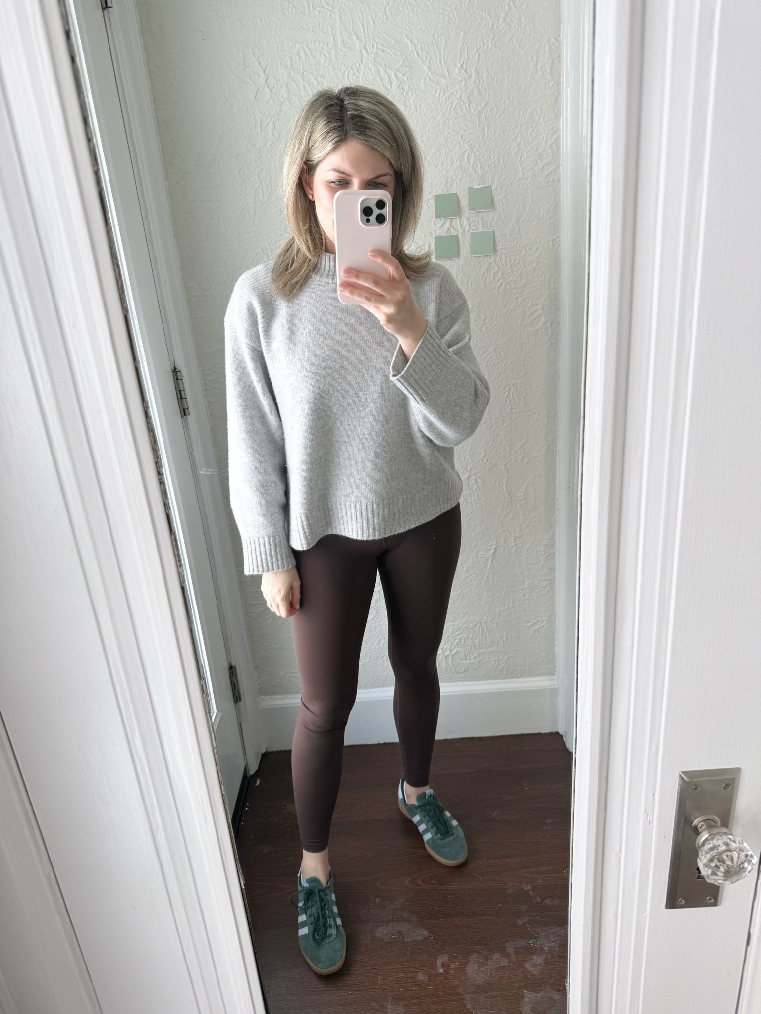 My fav Amazon leggings, the most comfy sneakers and I want this cashmere sweater in every color 

#LTKShoeCrush #LTKFindsUnder100