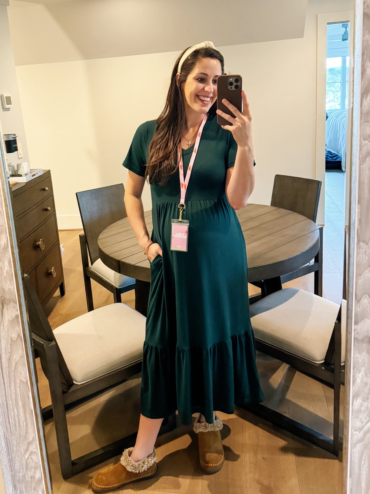 The most perfect throw on dress with pockets! Bump friendly, teachers dream, easy church dress, and comes in tons of colors😍

Linking HOC Autumn matches🤎

#LTKFindsUnder50 #LTKMostLoved #LTKTravel