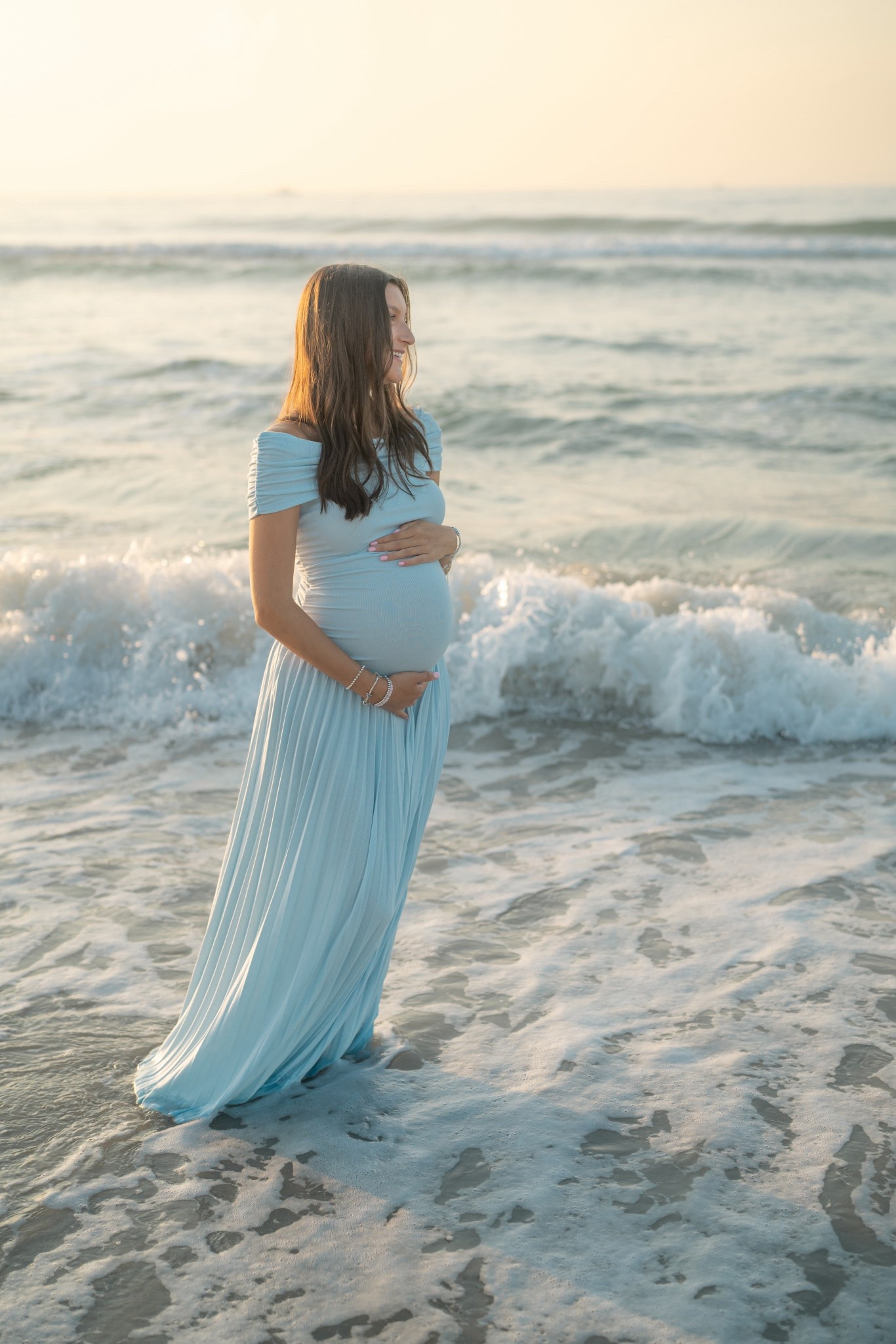 Bump friendly dress for my beach maternity photos! 

#LTKBump