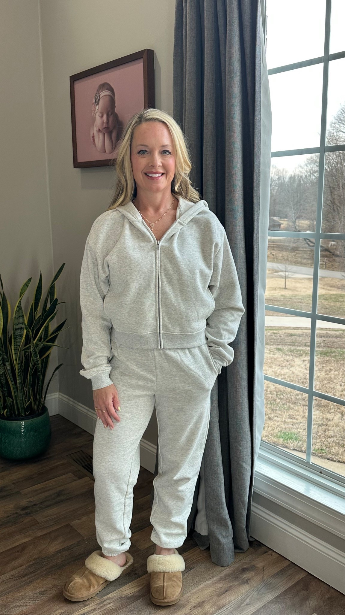 Grey on grey comfy sets are trending so hard right now! 

#LTKootd #LTKActive #LTKmomlife