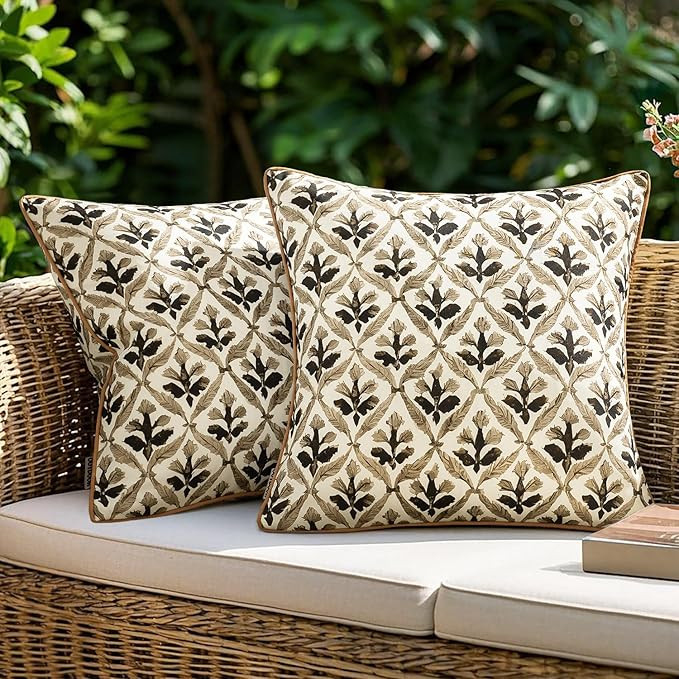 MIULEE Floral Decorative Pillow Covers Set of 2,Block Print Throw Pillowcases Outdoor Boho Farmho... | Amazon (US)