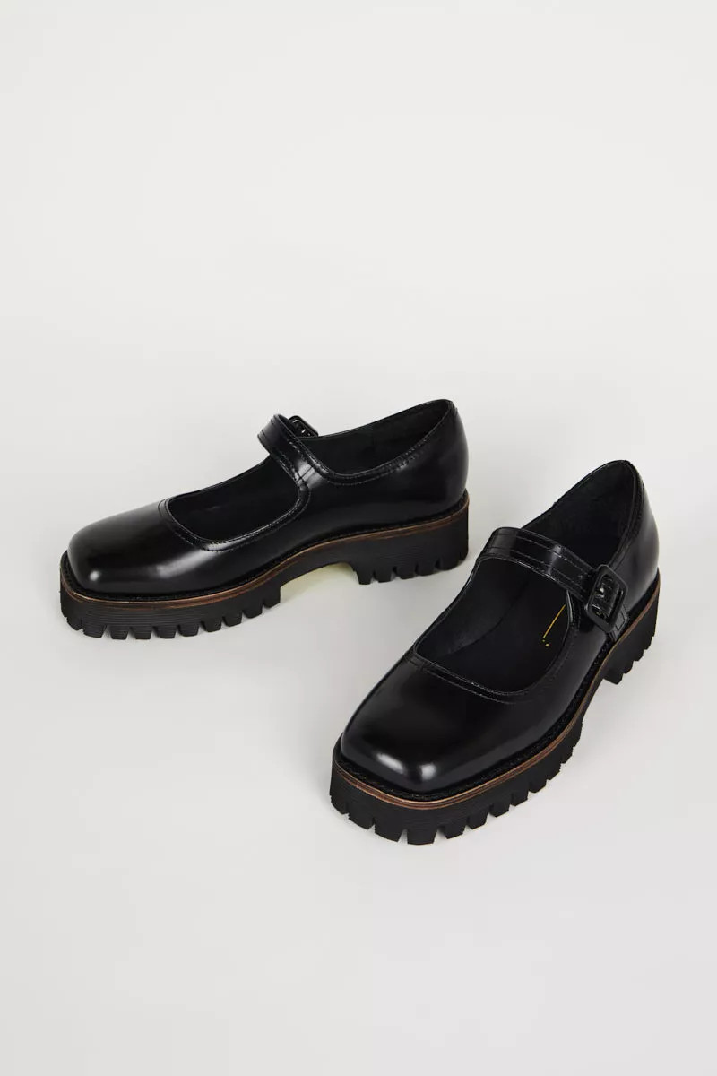 Intentionally Blank Veronica Leather Platform Mary Jane | Urban Outfitters (US and RoW)