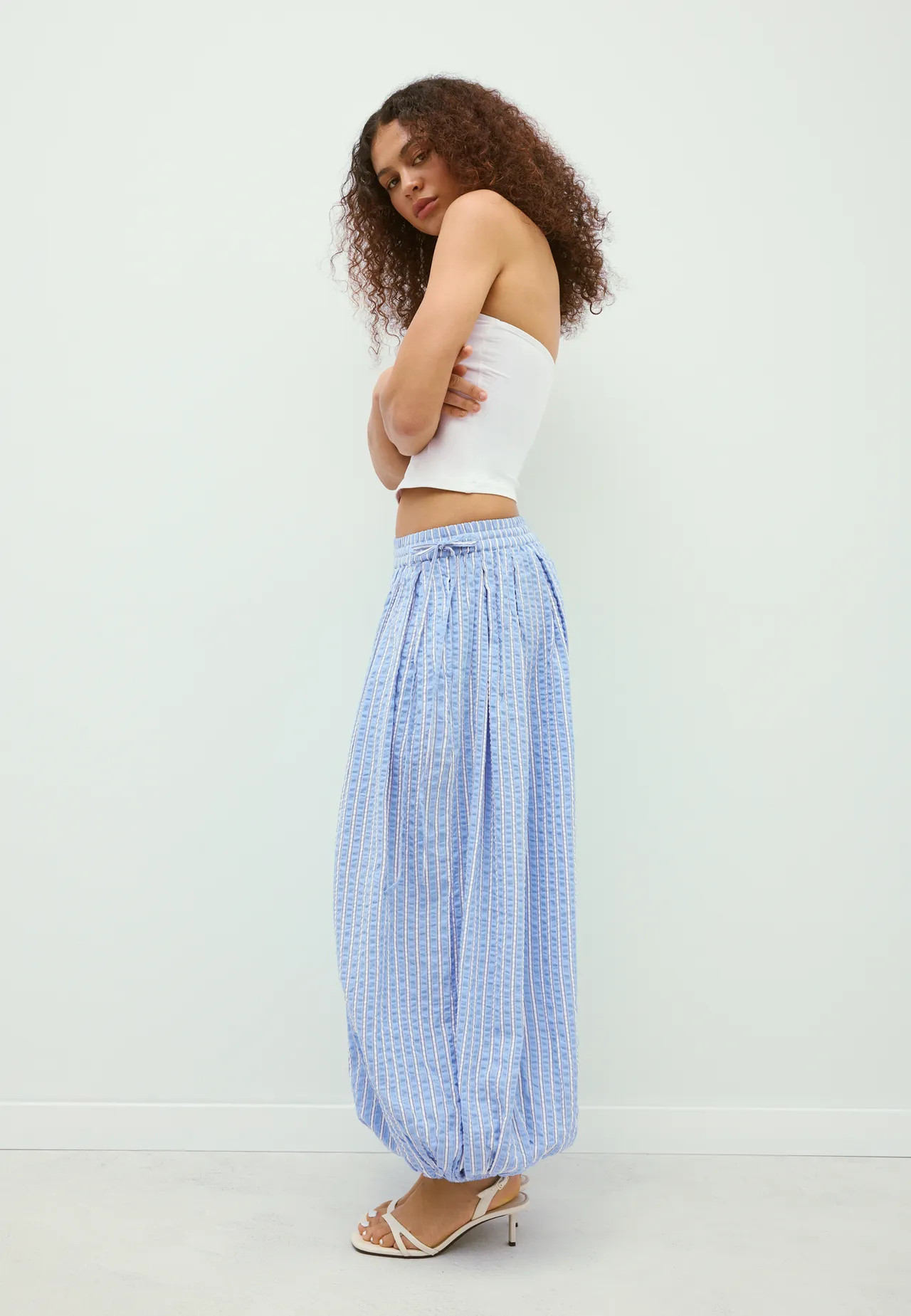 Striped balloon trousers - Women's Mocacos Nuevo | Stradivarius United Kingdom | Stradivarius (UK)