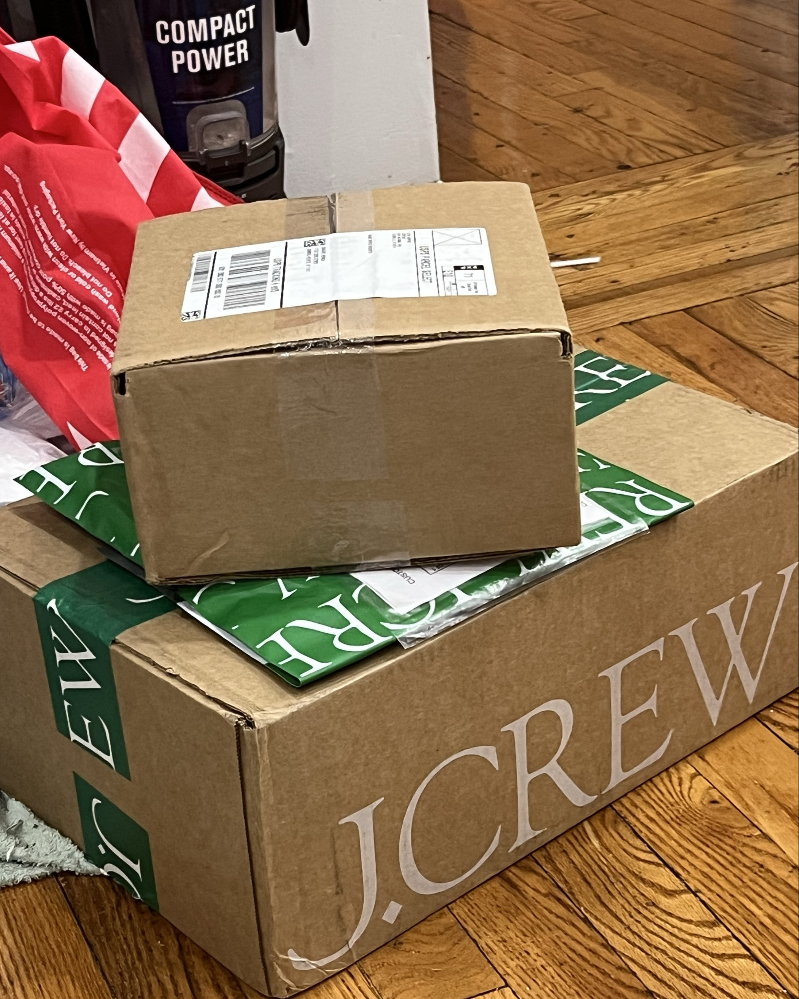 On the blog today I shared that clearance is 70% off at J.Crew Factory. Check out what’s in my box.

#shopdeescloset #shopaholicscloset 

#LTKFindsUnder100 #LTKSaleAlert #LTKWorkwear