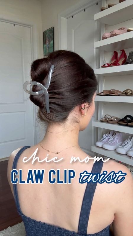 The easiest claw clip twist — a perfect chic mom hair hack for those days when you’ve got 5 seconds to spare! 🙌🏼 A 4-pack is only $10-12 on Amazon…and these hold thick AND long hair up securely! 

#LTKbump #LTKstyletip #LTKbeauty