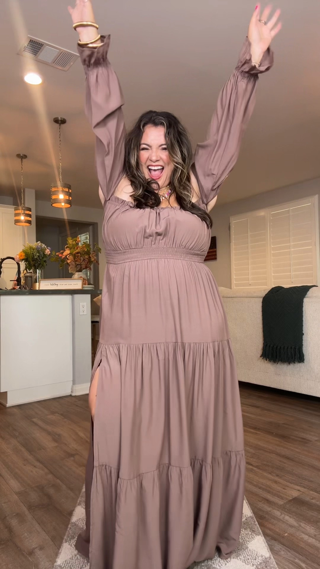 This dress is soooo good I had to get it in so many colors for the fall 🍁 If you want a dress to hide all the things then this dress is for you 🫶🏼

#LTKootd #LTKmomlife #LTKSeasonal