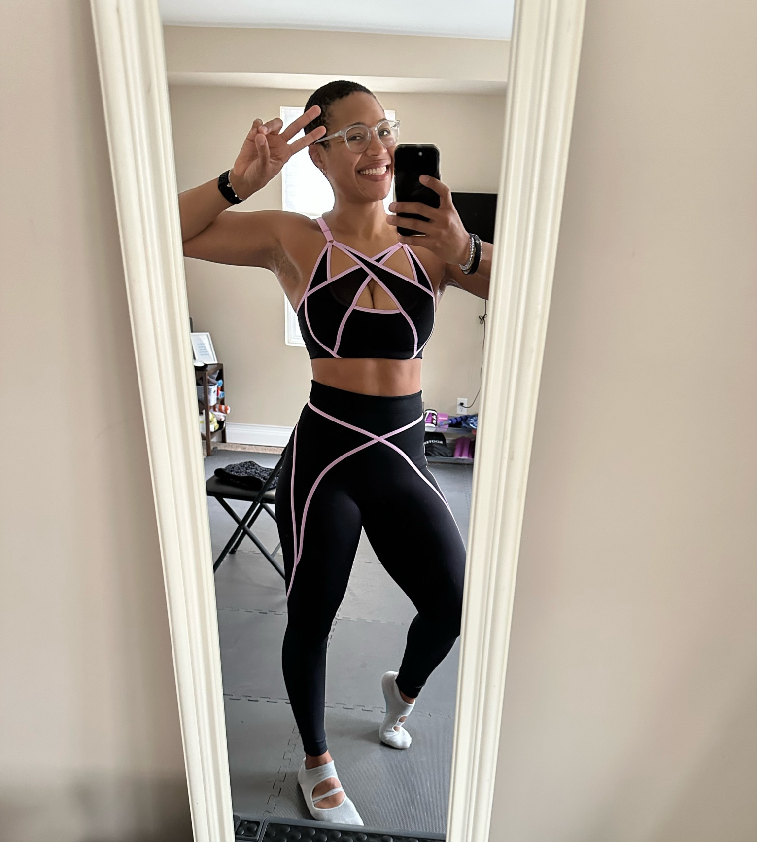 If you’re looking for a sign to go ahead and try the new sport line from RiRi — this is it 🔥🔥🔥

Wore this fit for a barre class and a bootcamp today, it did bot disappoint!

#LTKGiftGuide #LTKfit #LTKunder50