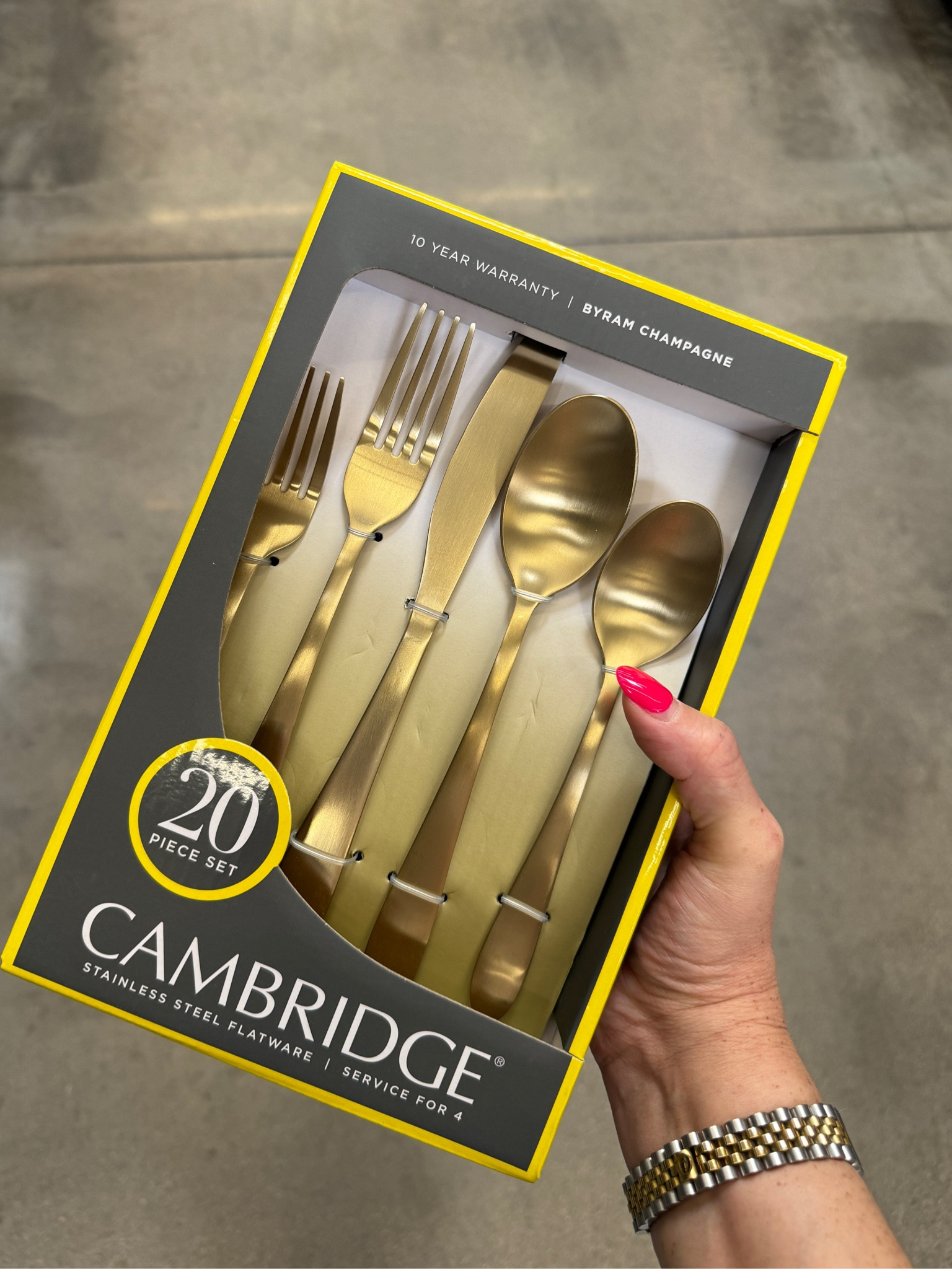 For my gold girlies! How pretty is this gold flatware?! 

#LTKhome #LTKsalealert
