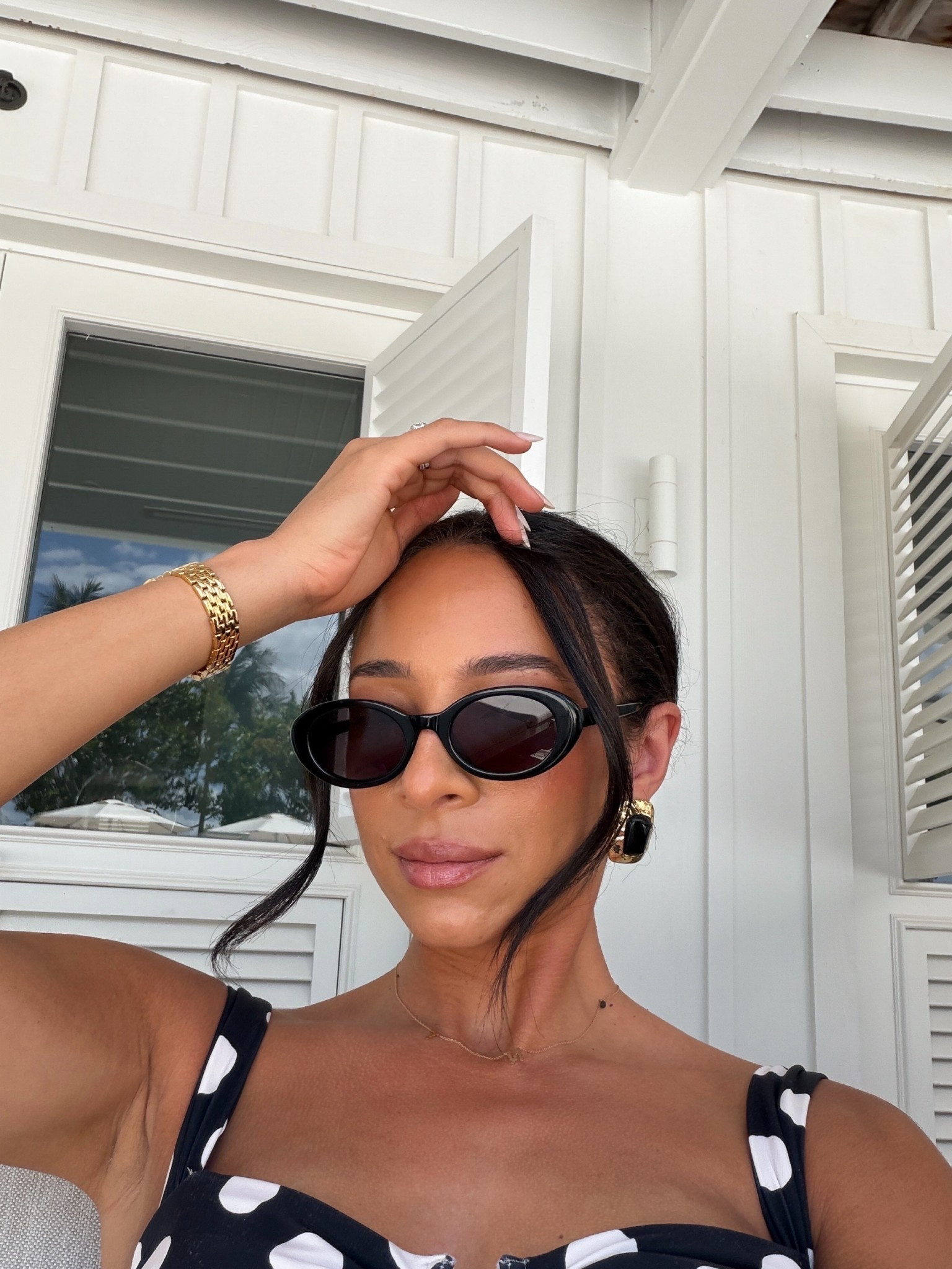 These sunglasses are so chic and go with everything!! Under $75 and the quality is amazing! 

#LTKTravel #LTKSwim #LTKBeauty