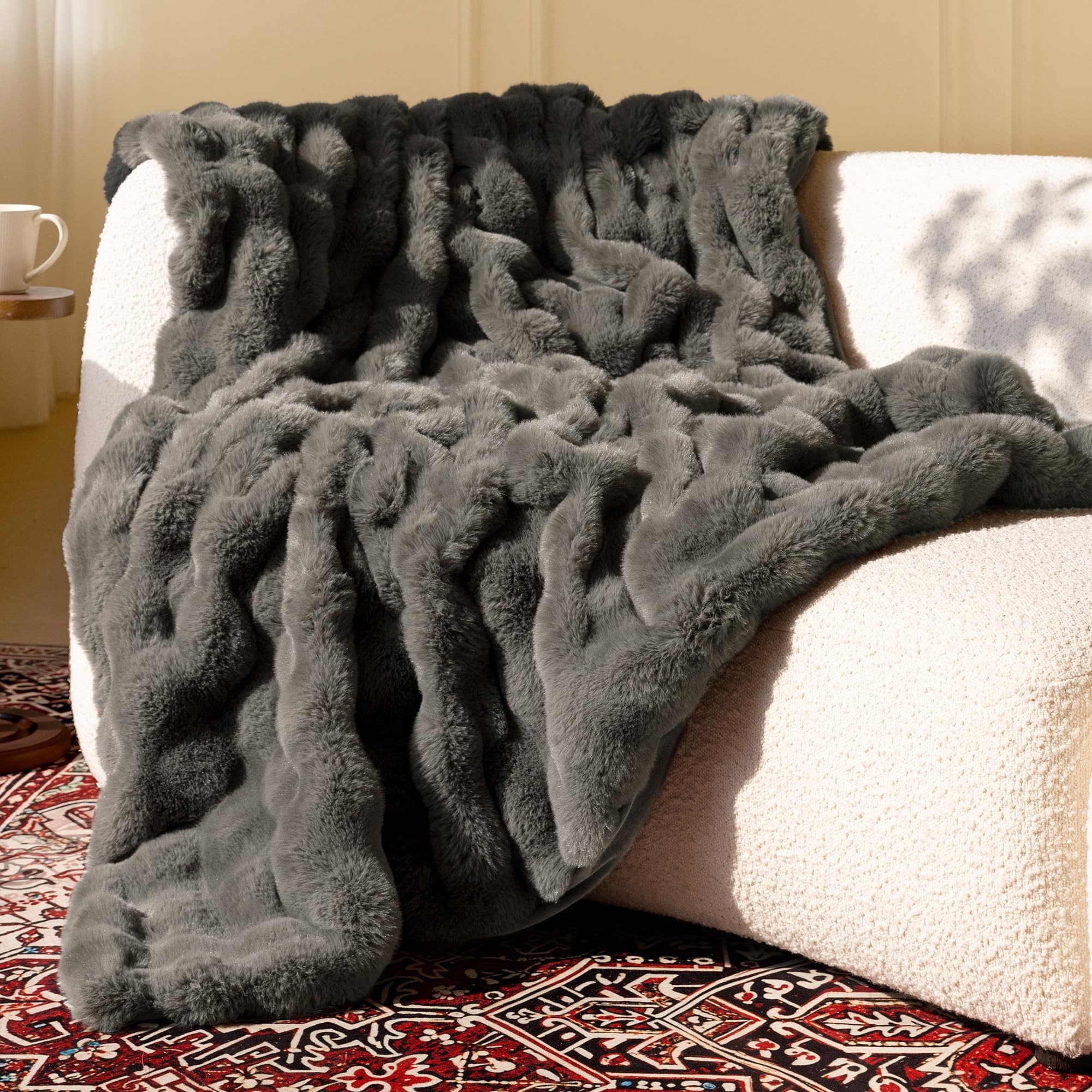 Ultra Soft Cozy Faux Fur Throw Blanket-Fuzzy Plush Thick Bubble Blanket, Fluffy Blanket for Couch... | Amazon (US)
