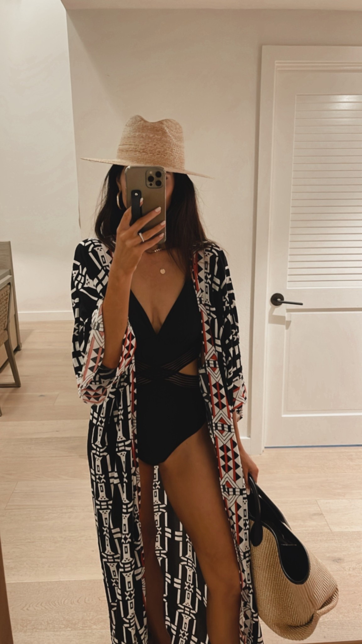 Resort style✨
StylinByAylin, Aylin

#LTKBeauty #LTKSeasonal #LTKgrwm