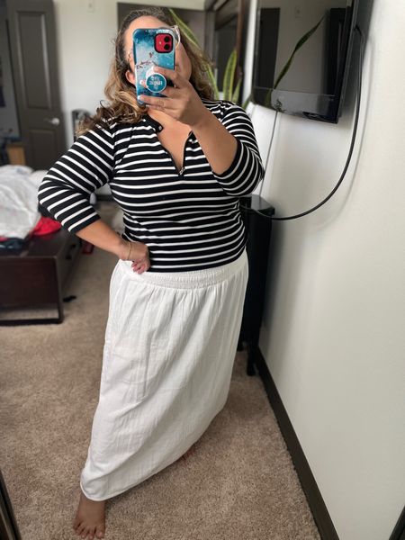 Crinkle Gauze Maxi Skirt from Old Navy on SALE TODAY 100% cotton

A light, rippled fabric that's begging to be beachside.
smocked waist
shirred detail
pull-on style

#LTKStyleTip #LTKSummerSales #LTKMidsize