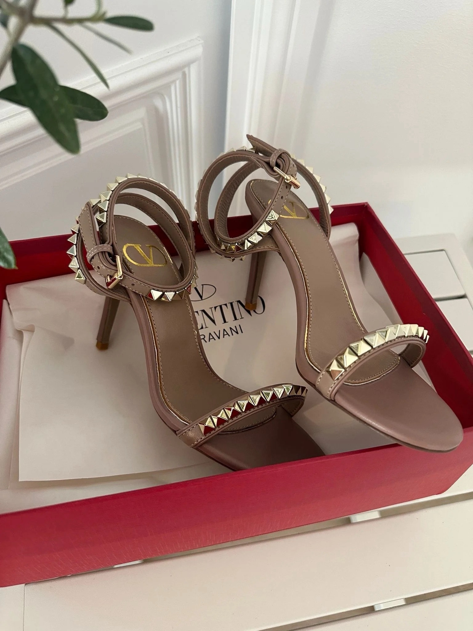 Valentino Garavani Heels
Great quality 
#dhagte

#LTKsalealert #LTKfindsunder50 #LTKshoecrush