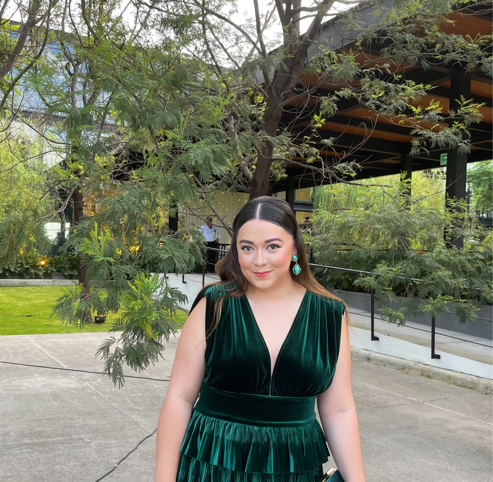 This is all about make up! I went to my best friend’s wedding in Mexico a few weeks ago and got my make up done by a fantastic MUA in Guadalajara. She used some fantastic products that I immediately knew I needed to get my hands on! My absolute favorite is the Dior foundation 😲 I looooove it! Along with the Dior lipstick (it lasted ALL night!!)

#LTKwedding #LTKbeauty