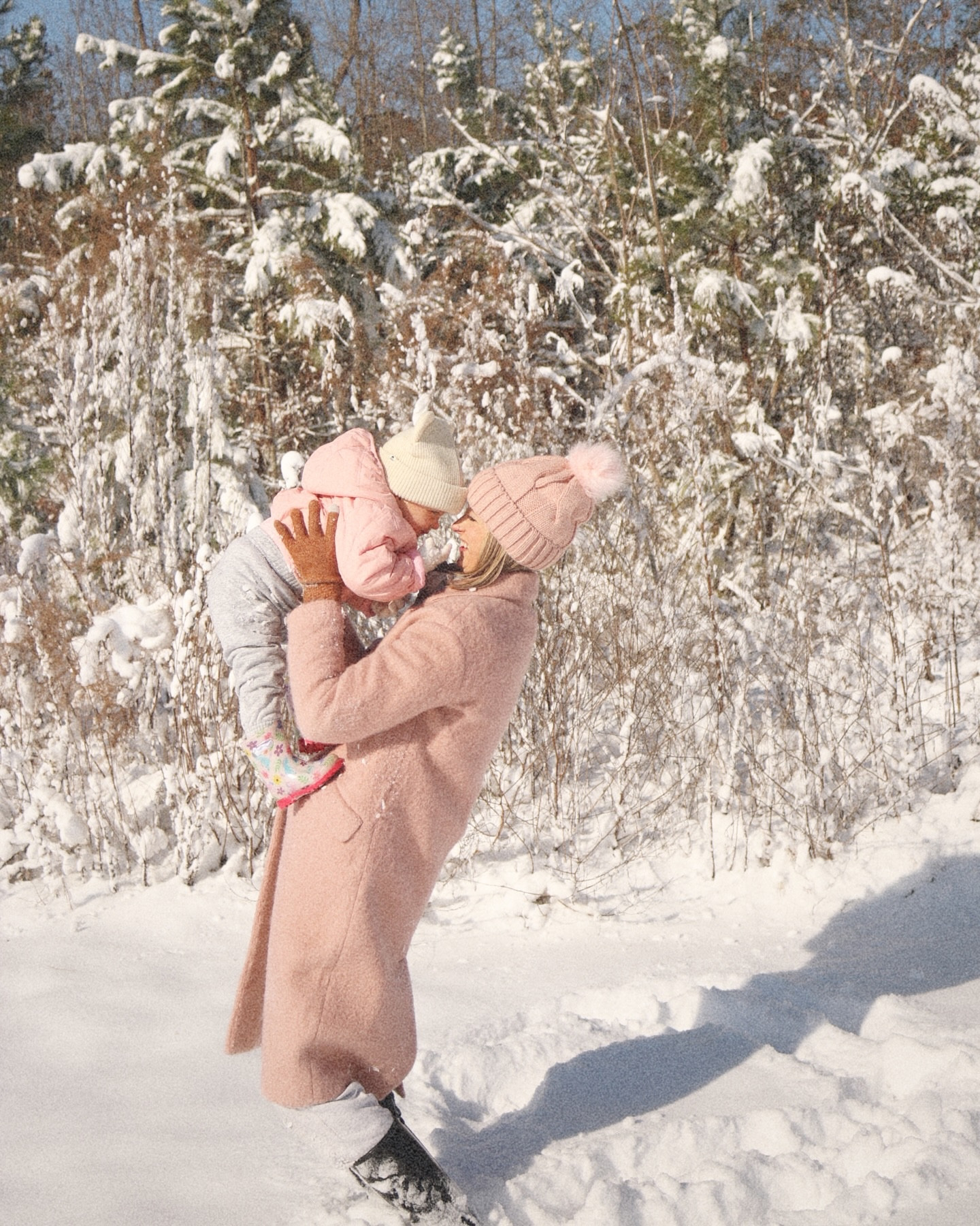 When you live near the beach but wake up to a full-on snow day ❄️🤍 Cold hands, full hearts, and a memory we didn’t know we needed. 

#SnowDayMemories #RareSnow #FamilyMoments #WinterMagic #CoastalLiving #BeachToSnow #MakingMemories #SimpleJoy #EverydayMagic

#LTKmomlife #LTKBaby #LTKKids