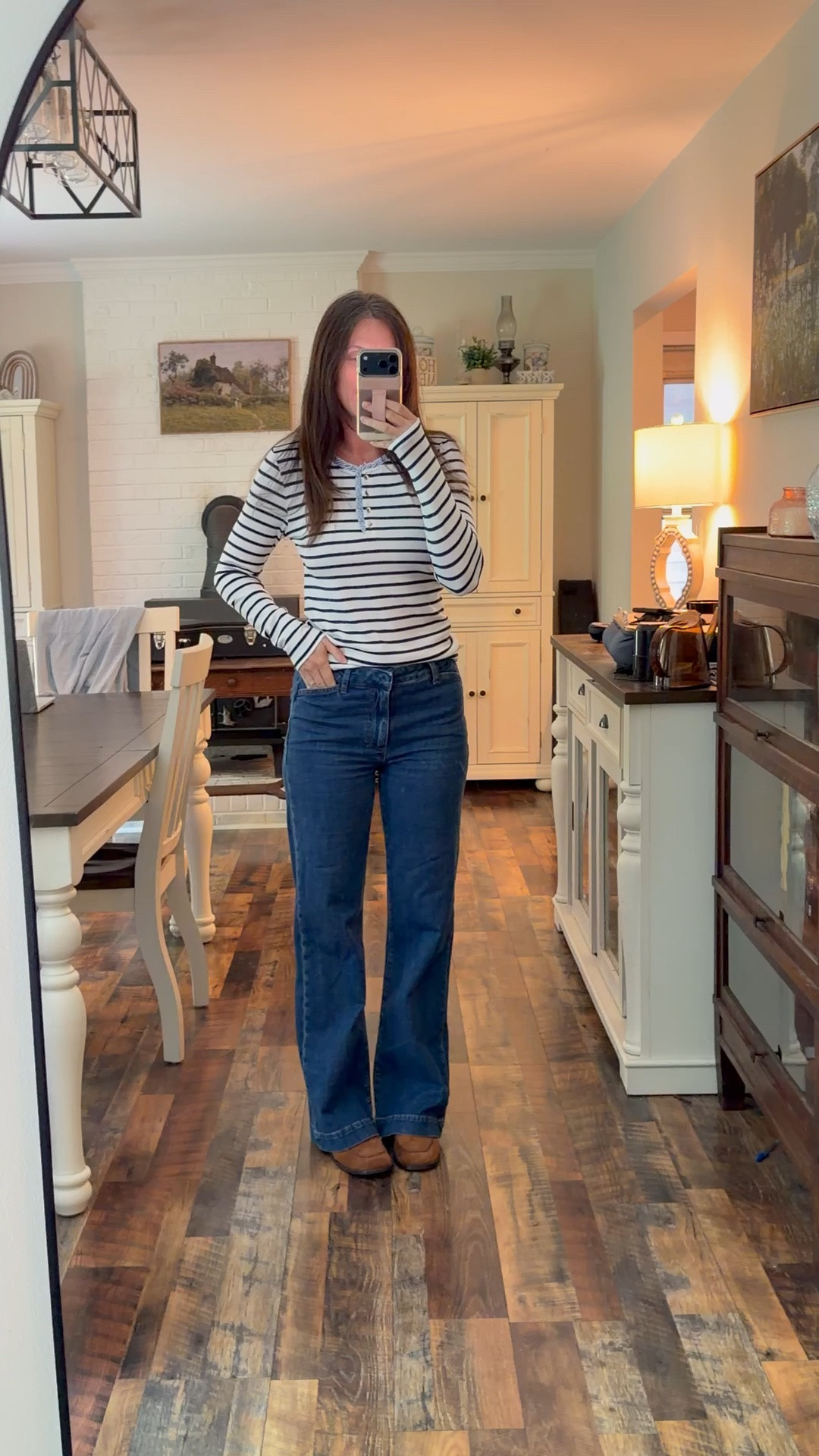 Wearing small top and 27” denim

#LTKSaleAlert #LTKSeasonal