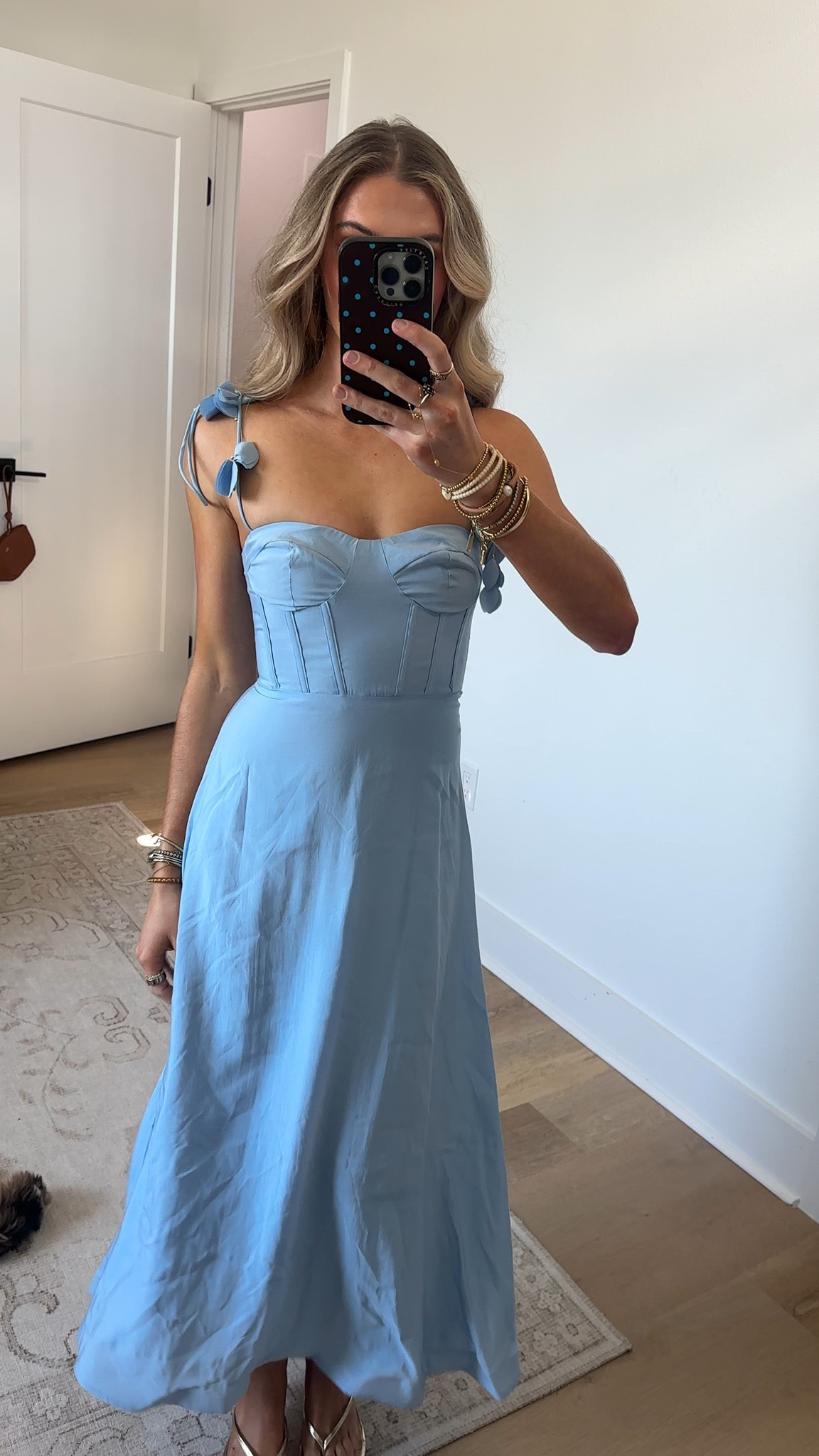 @petalandpup size xs Step into effortless elegance with the Della Midi Dress. Perfectly designed to strike the balance between chic and comfortable, this dress features a flattering sweetheart neckline and thin tie-close straps for a customisable fit.

#LTKootd #LTKdayinmylife #LTKWedding