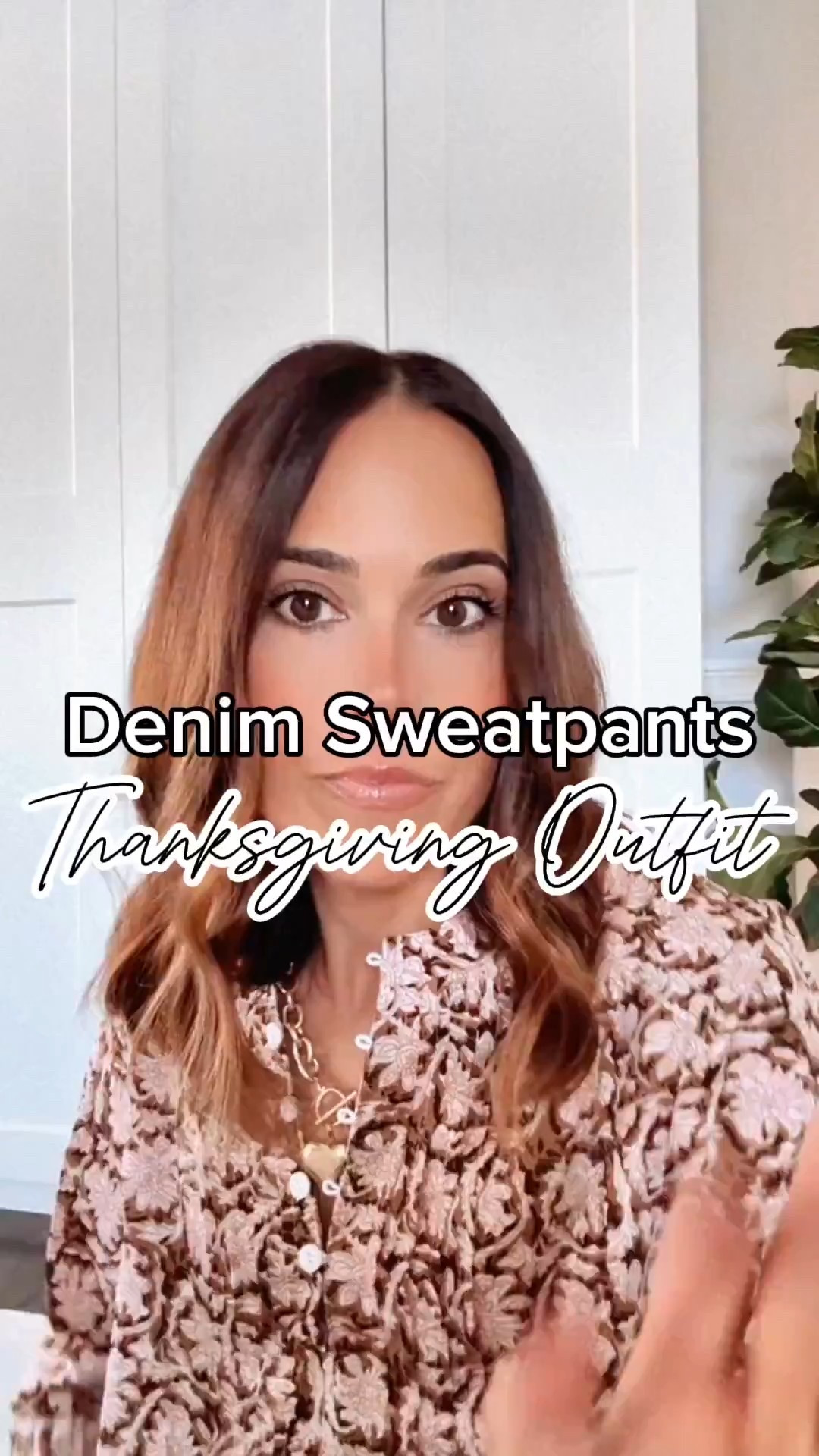 What better pants to wear on Thanksgiving 👌🏻🍁 LOVE these denim sweatpants  

Follow my LTK @mrscasual on the @shop.LTK app to view this post and get my exclusive app-only content!

#LTKStyleTip #LTKHoliday #LTKFindsUnder100