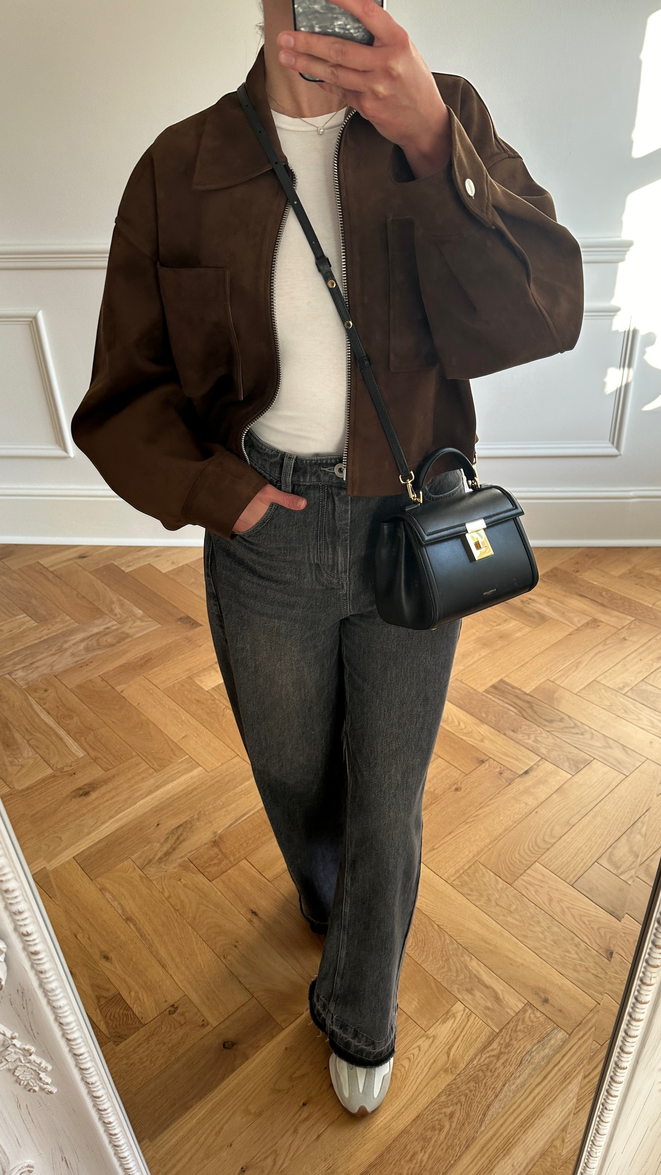 Use code ToHBH for 12% everything on Fabrique. *AD Sunday outfit of the day. Comfortable casual with affordable luxury DeMellier Paris bag. 

#LTKSeasonal #LTKItBag #LTKStyleTip