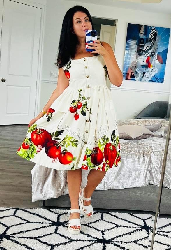 🍅 This dress was love at first sight. I had to grab it. Such a fun print! Quality is absolutely amazing — linen/viscose blend.

🍅 Here it comes:
🔗 https://bit.ly/4k4hxDO
🍅 My sorel sandals on huge sale for only $60:
🔗 https://bit.ly/4jspNxf

#EasilyResortWear
#EasilyPackingList
#EasilyDressedMilana

#LTKStyleTip #LTKSaleAlert #LTKFindsUnder100