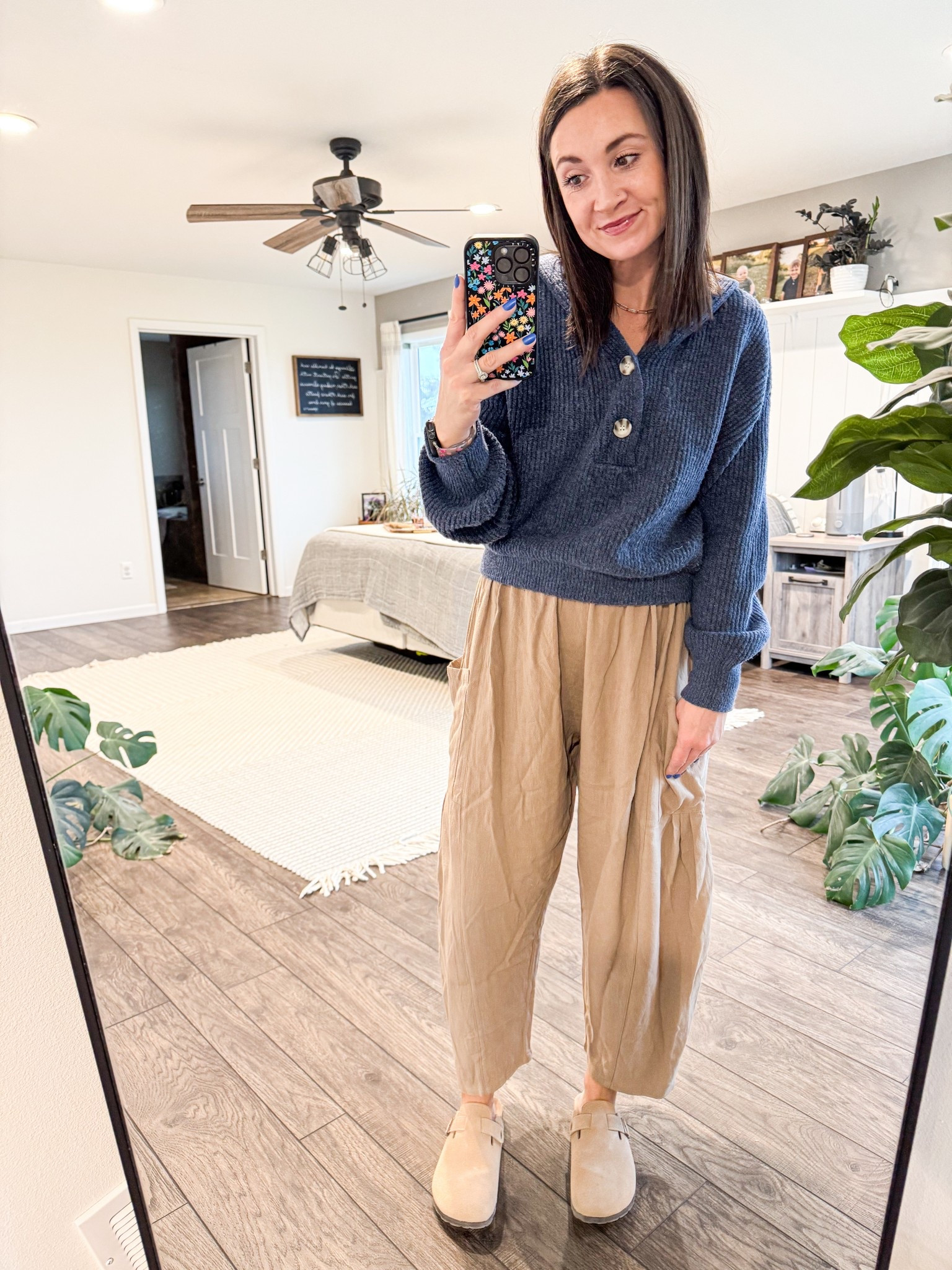 Living in these pants lately, they are just too comfy! 

H: 5’5”
W: 115lbs
Size: sweater- small
Pants: small
Shoes 8

#LTKStyleTip #LTKBeauty #LTKFindsUnder50