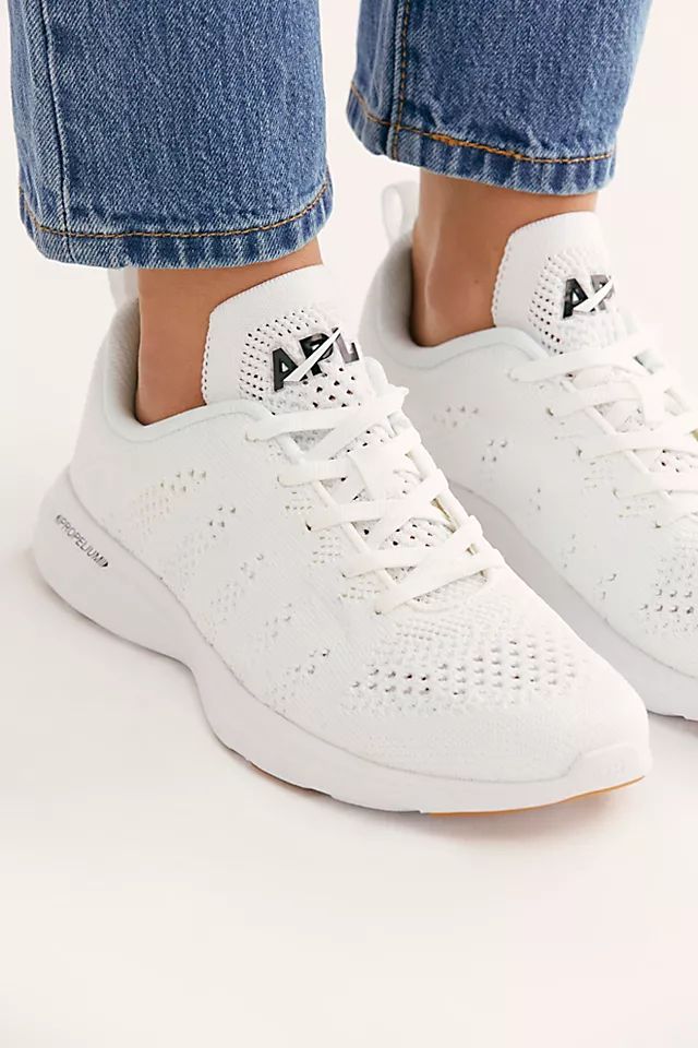 APL Techloom Pro Trainer | Free People (Global - UK&FR Excluded)