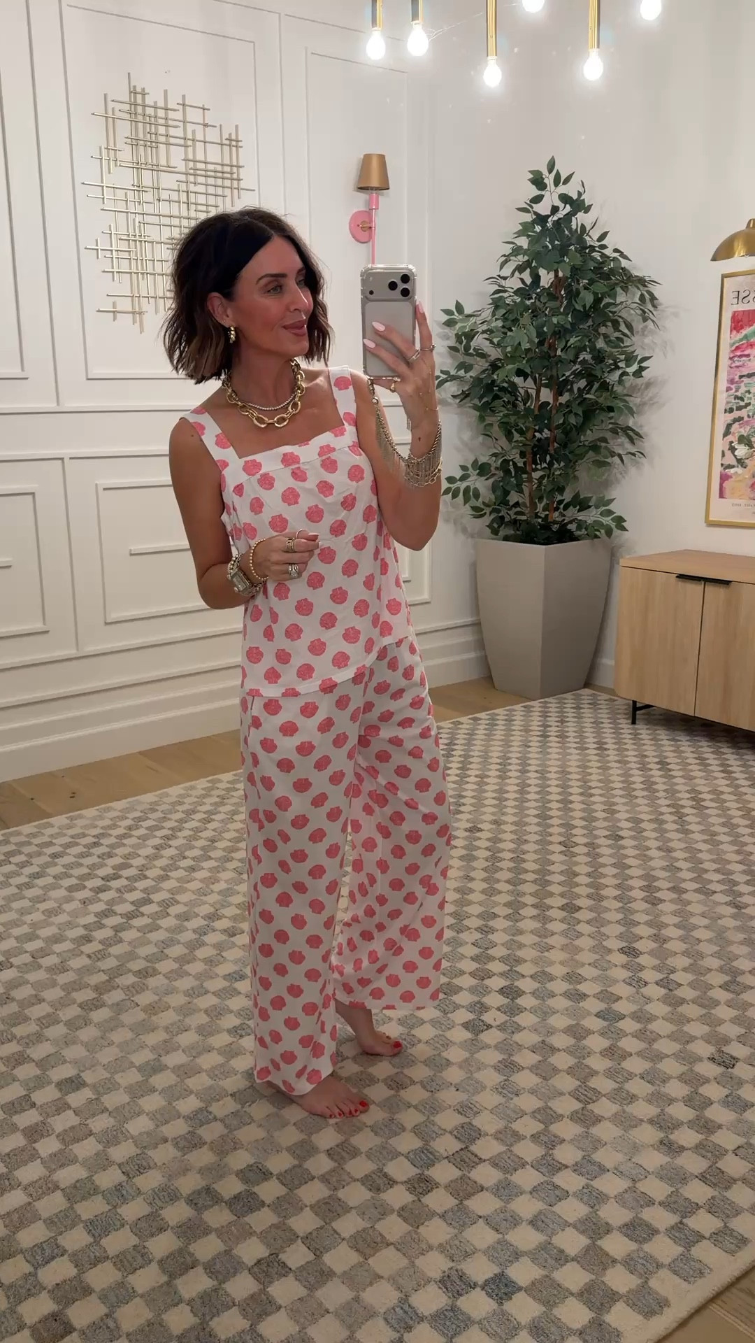 Wide strap cotton pajama set - size M



#LTKTravel #LTKmorningroutine #LTKSeasonal