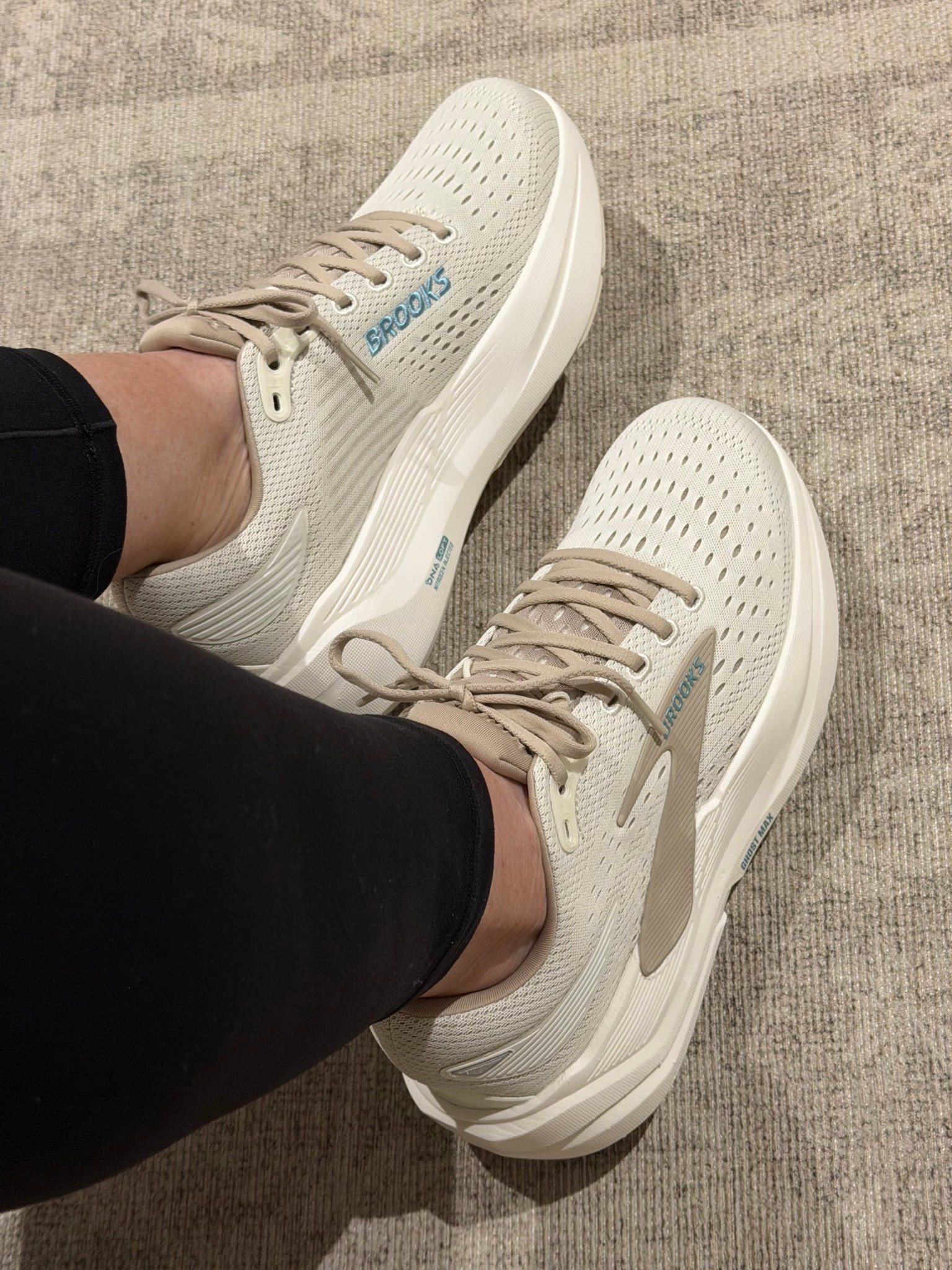 How do you like Mom’s new sneakers? Shhhh🤫 don’t tell her it’s her birthday gift! Good thing we wear the same size 😉 These comfy sneakers have a wide toe box, lots of cushion and so comfortable. She will love them. ON SALE too!

#LTKSaleAlert #LTKootd #LTKActive