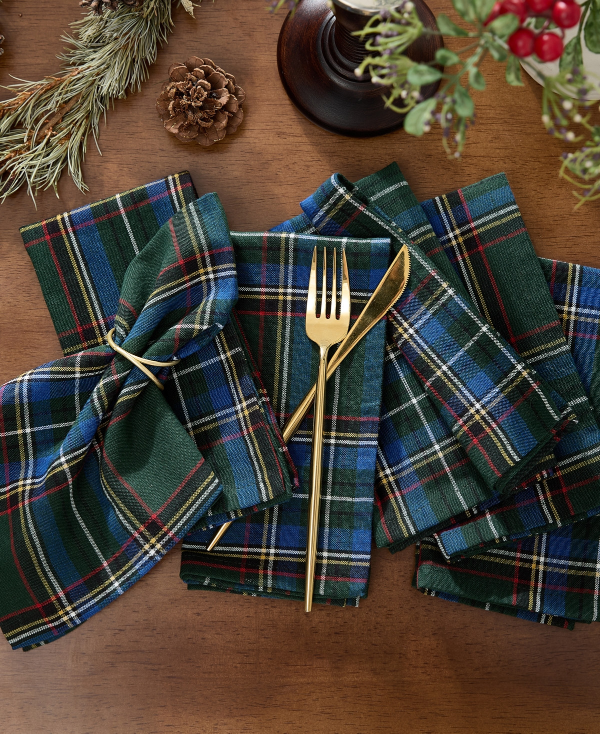 Elrene Stowe Tartan Holiday Plaid Cotton Napkins 17"x 17", Set of 8 - Green | Macy's
