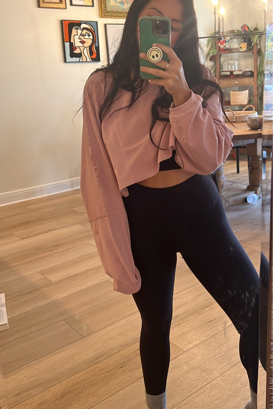 wearing a L for an extra oversized look! 