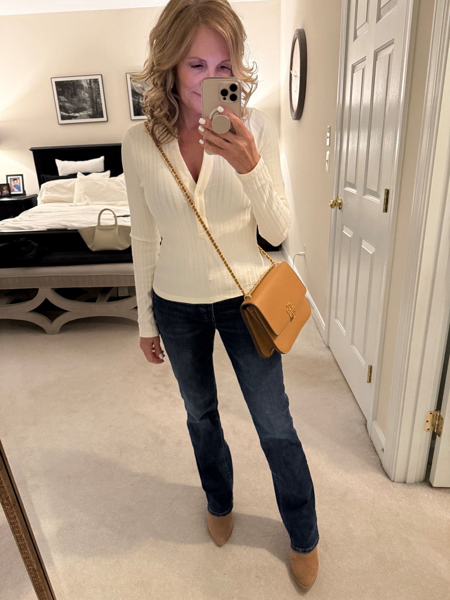 Cozy long sleeve top, casual and neutral…yes please 

#LTKSaleAlert #LTKPetite #LTKOver40