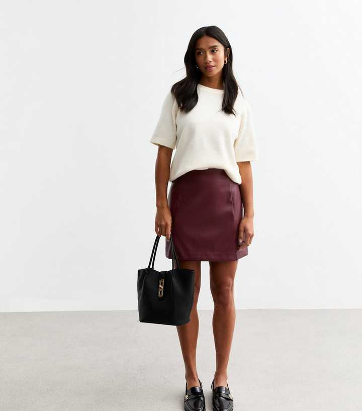 Petite Burgundy Faux Leather Mini Skirt 
						
						Add to Saved Items
						Remove from Saved ... | New Look (UK)