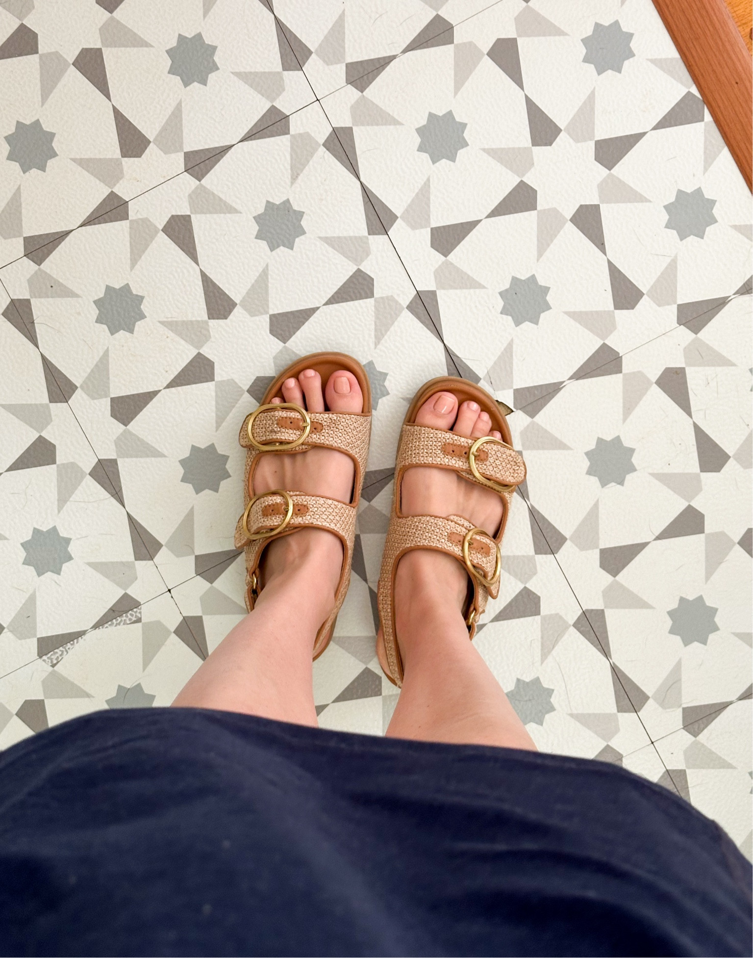 Summer Sandals ☀️ they run TTS

#LTKSeasonal #LTKTravel