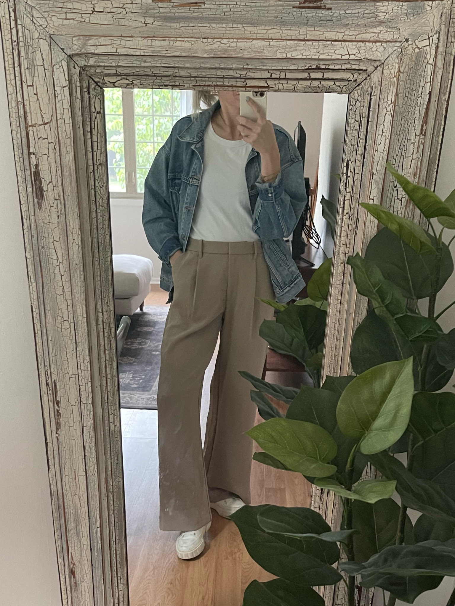 these slacks are the best bc you can dress them up or down! plus, they’re incredible comfy 💫 

#LTKSeasonal #LTKstyletip