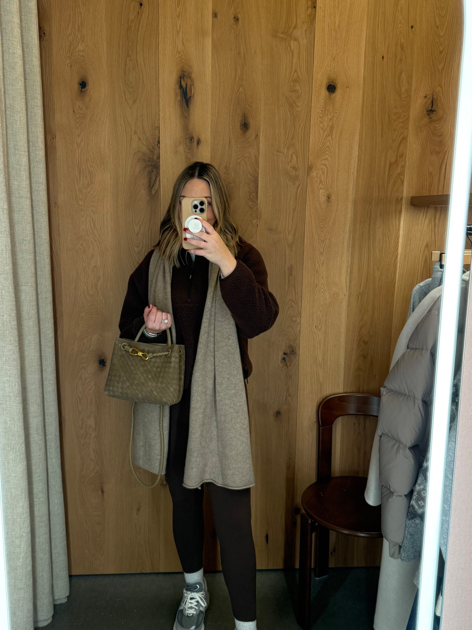 All Aritzia outfit!  Love a comfy monochrome look.  

Fleece pullover, leggings, scarf, cashmere scarf, winter outfit, Aritzia Winter sale 

#LTKootd #LTKSaleAlert #LTKActive