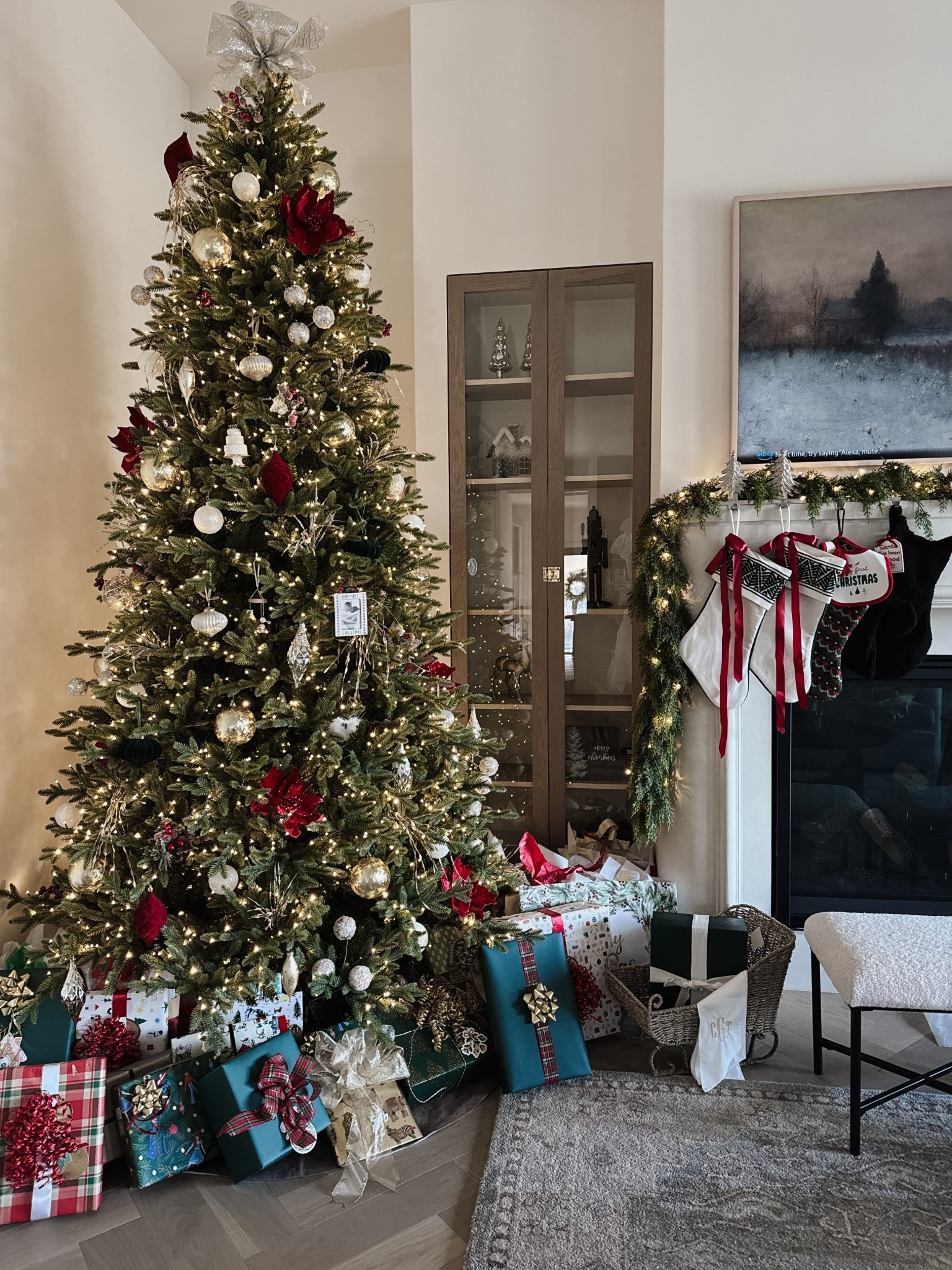 Christmas tree styling! 

#LTKHome #LTKHoliday #LTKSeasonal