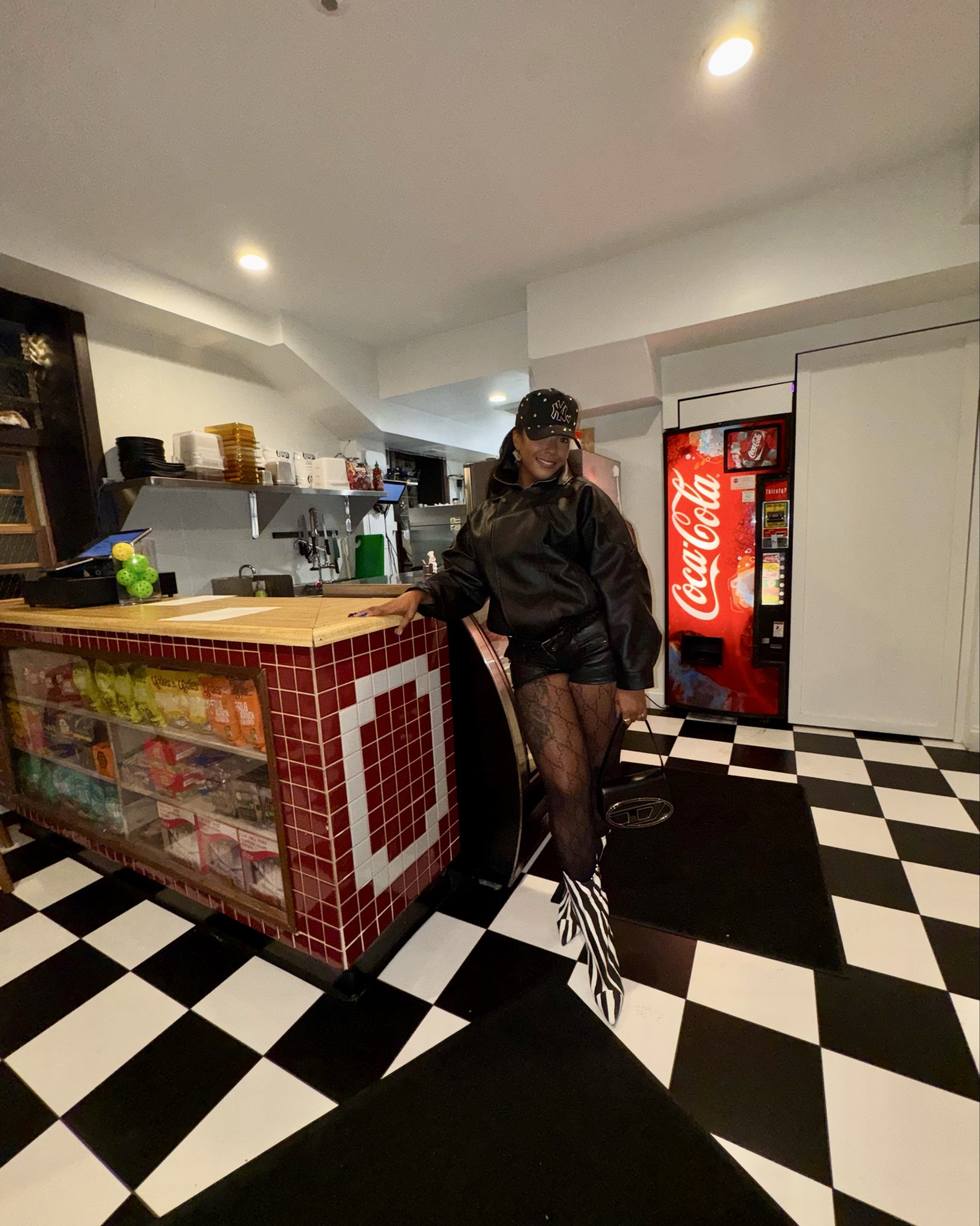 Date night fit 🖤

#LTKMidsize #LTKootd #LTKgrwm