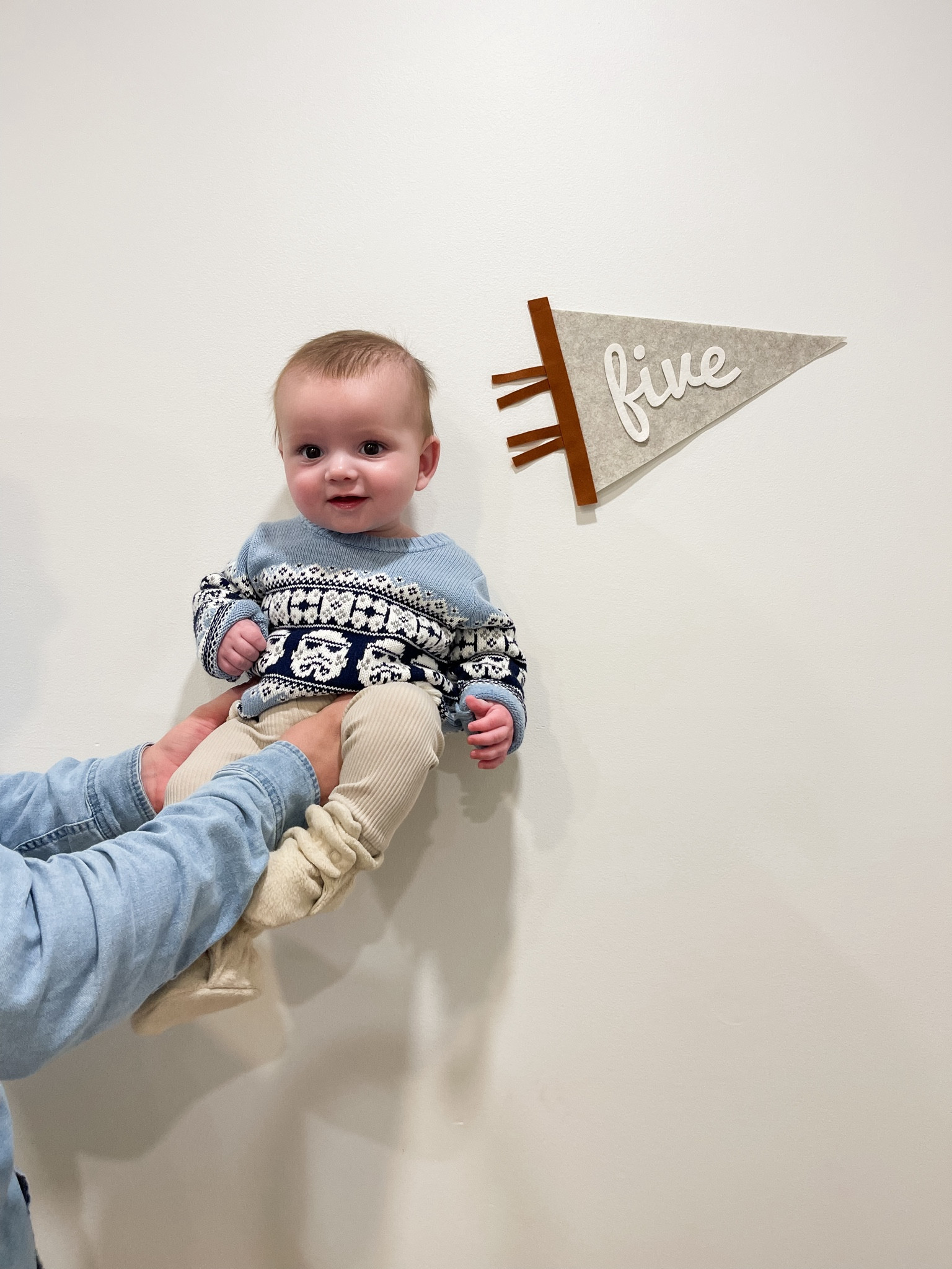Ollie’s 5 month milestone pic outfit 🫶🏻 everything is on sale too!

#LTKSaleAlert #LTKBaby #LTKFamily
