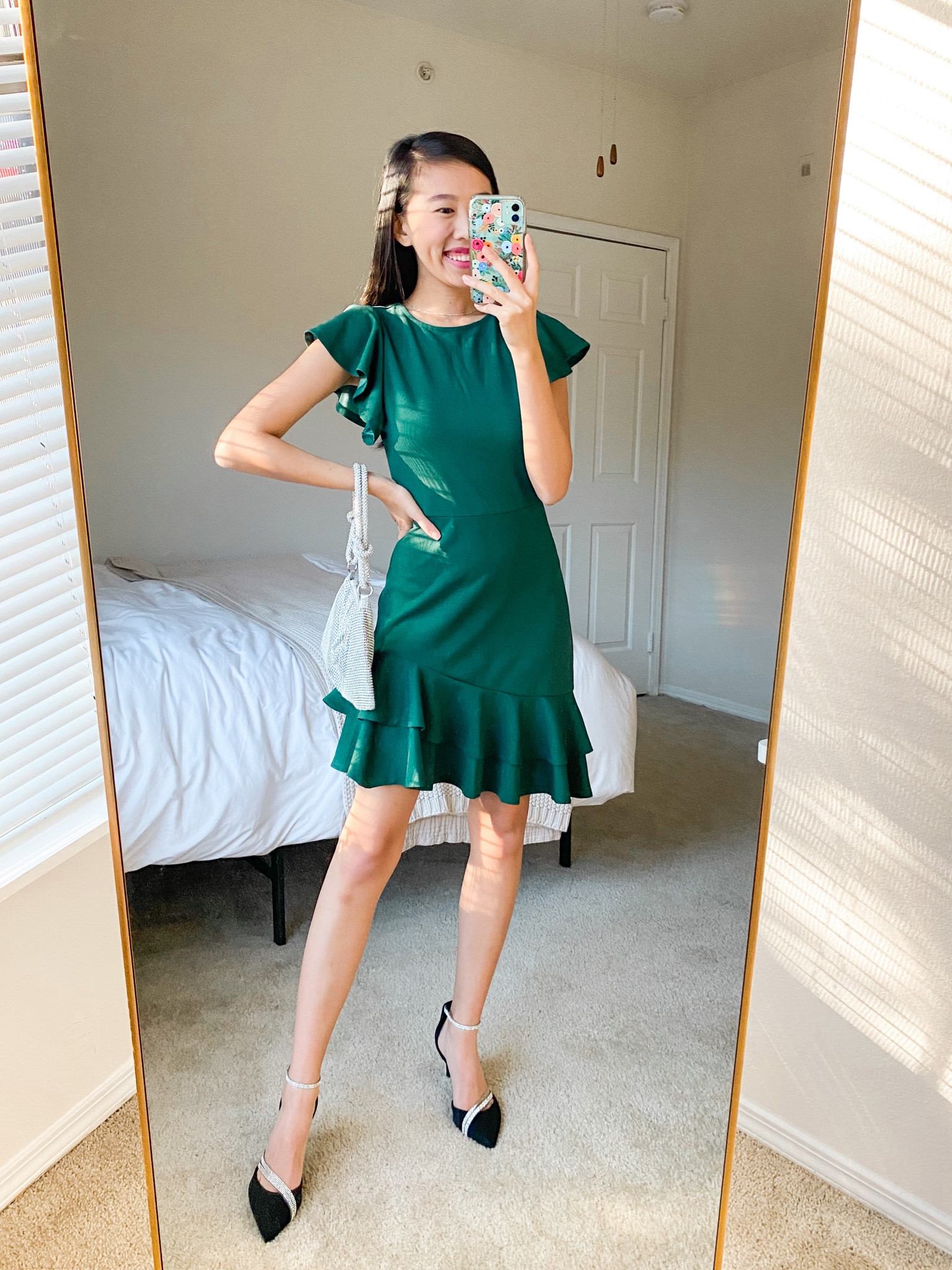 Dress (XS), holiday dress, holiday outfit, holiday fashion, Christmas outfit, Christmas fashion, wedding guest dress 

#LTKSeasonal #LTKfindsunder50 #LTKHoliday