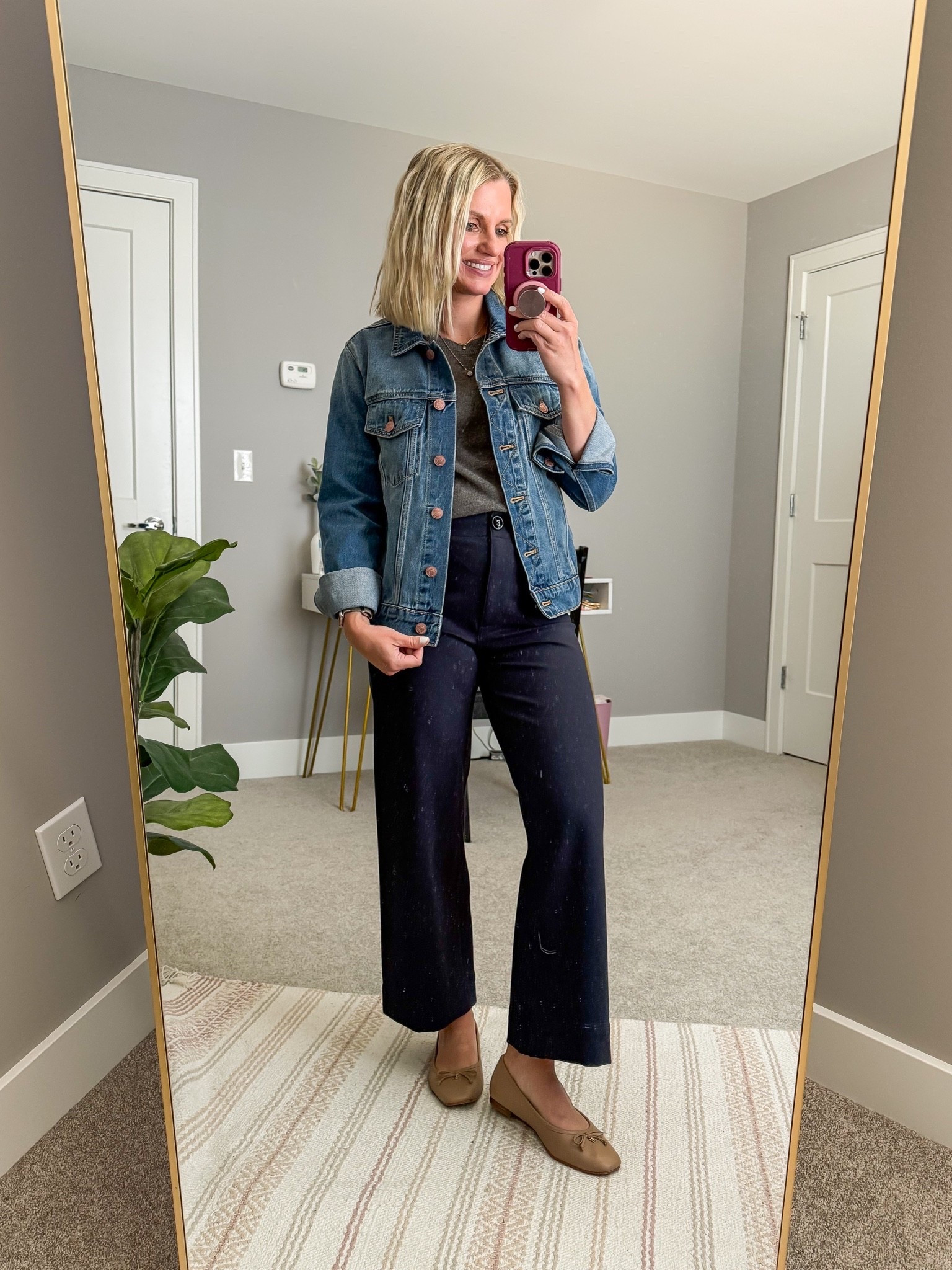 I love these ponte pants from @Quince! They are a great pair of work pants! 
Jacket- xs
Top- medium 
Pants- 0

#LTKootd #LTKPetite #LTKWorkwear
