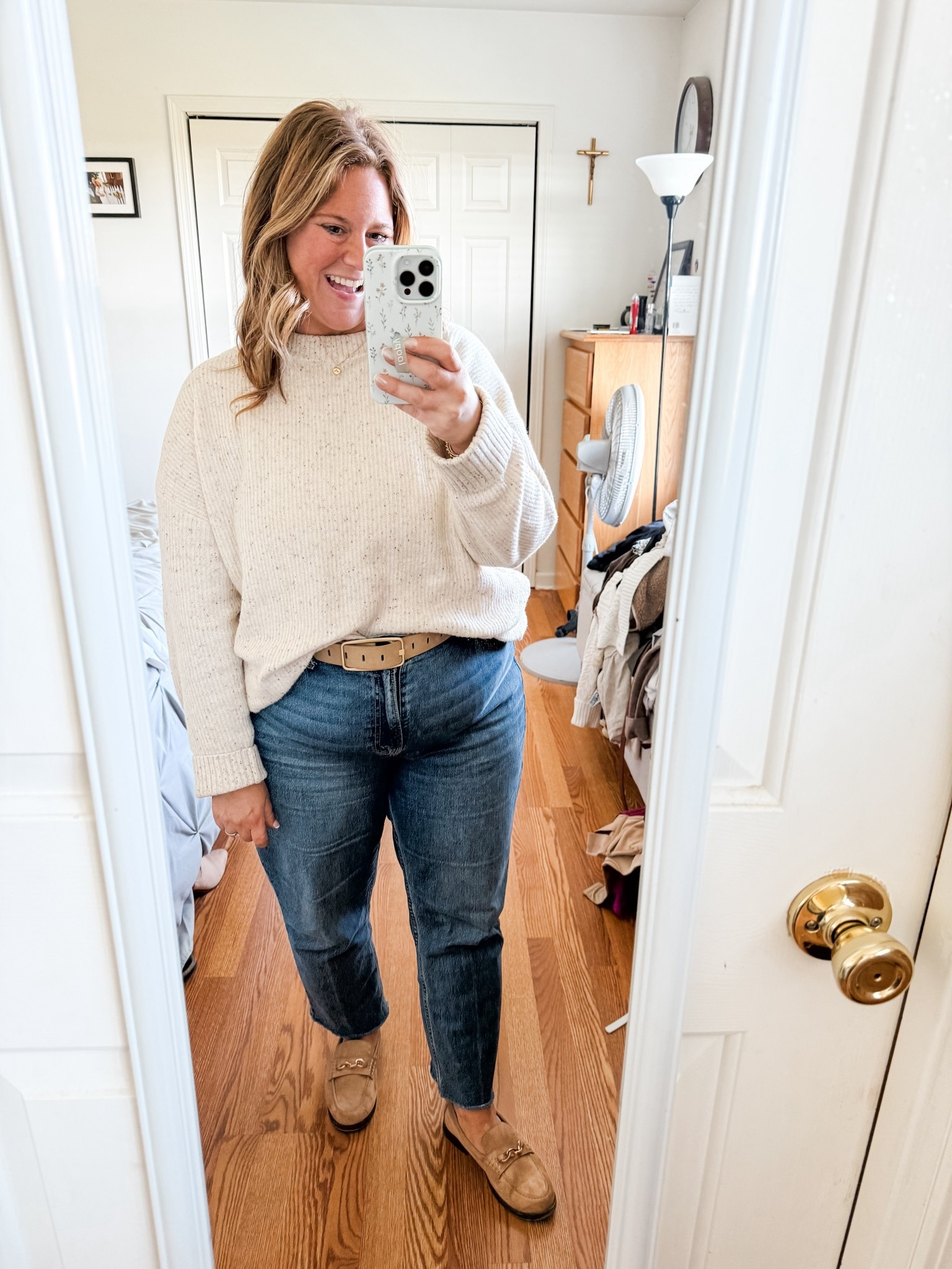 Wearing an XL in my sweater (tunic length but I tucked in the front) and a 33 Short in my jeans 

#LTKSeasonal #LTKMidsize #LTKPetite