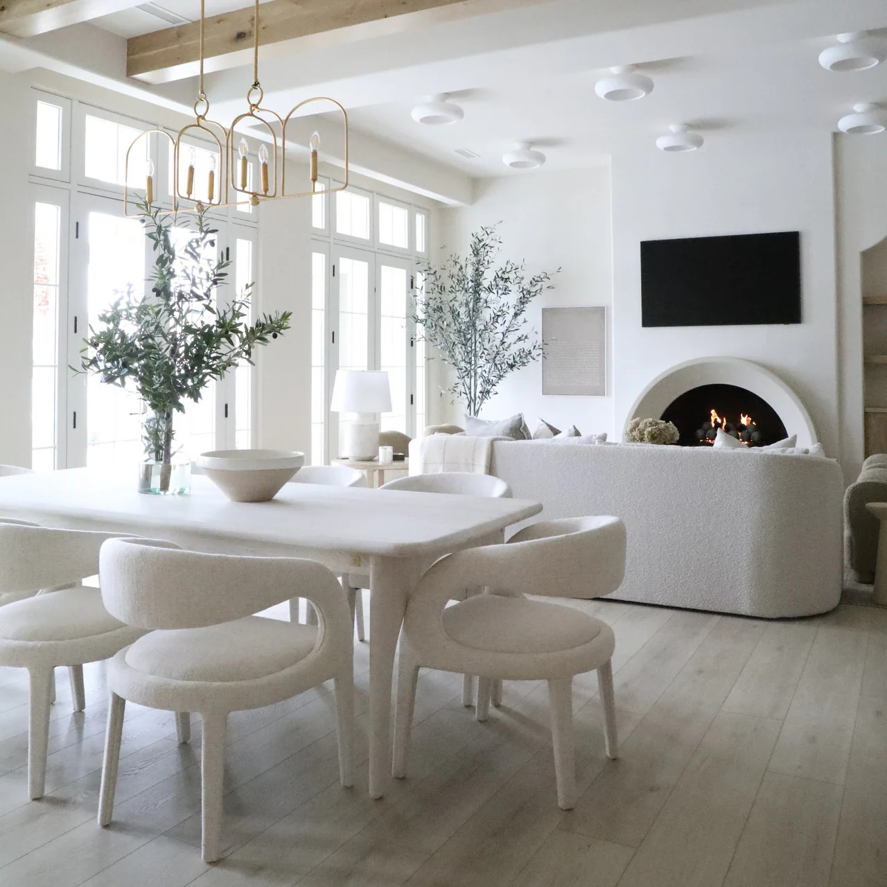 Lakeview Table | Becki Owens Living