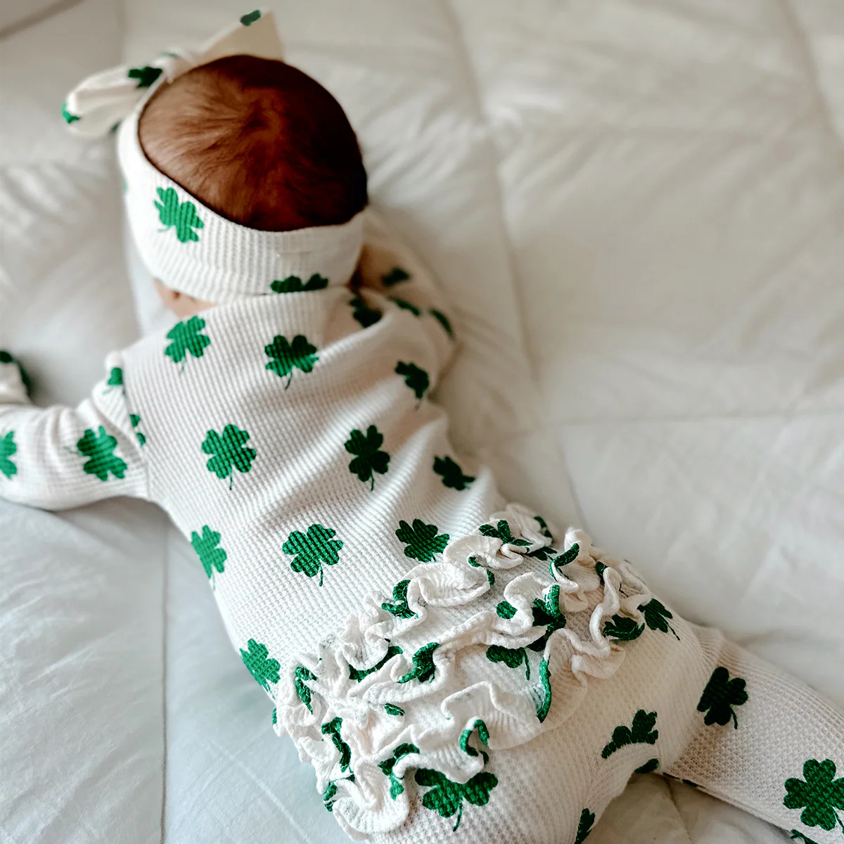 Organic Waffle 2-Way Zip Ruffle Footie, Clover | SpearmintLOVE