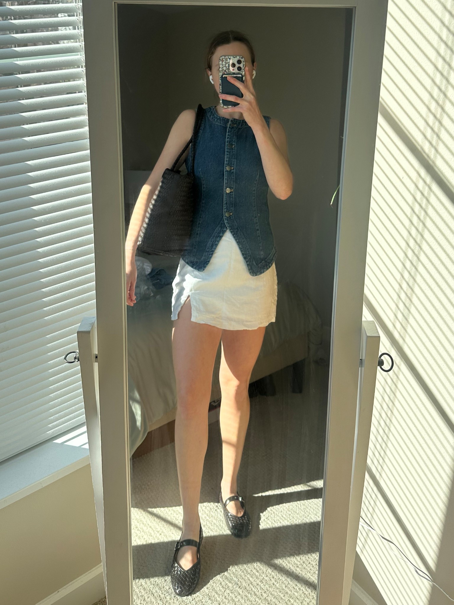 Denim Vest Set

Linking everything from Madewell’s sale 

#LTKFindsUnder100 #LTKSeasonal #LTKTravel