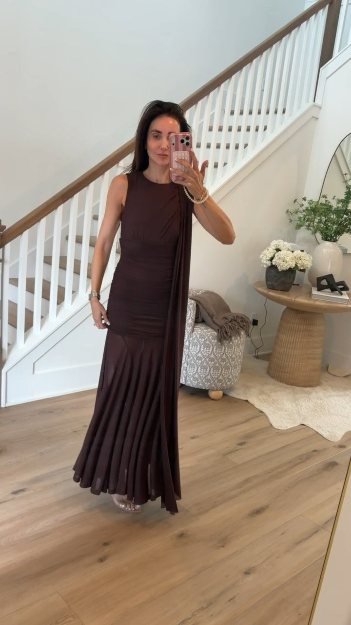 I'm wearing size 4.

#LTKWedding #LTKootd