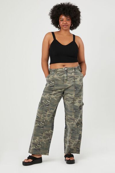 Plus Size Twill Camo Cargo Pants | Forever 21 (US)