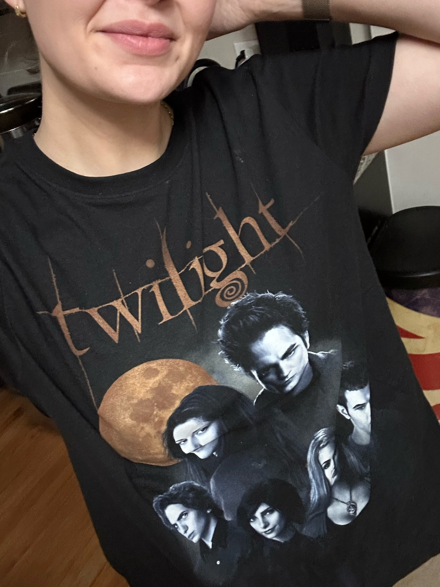 Where are my twilight lovers at? Wearing a small