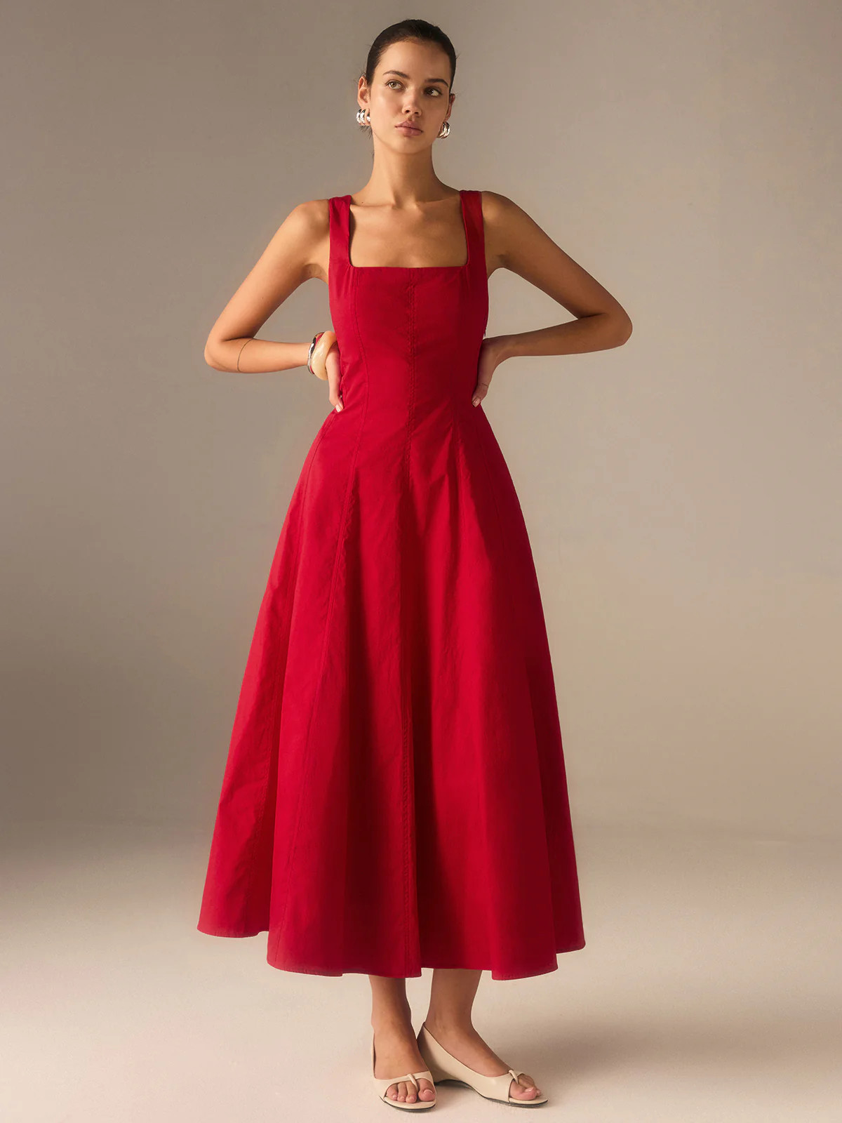 Cotton Maxi Dress with Lace-Up Back | Commense